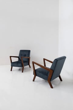 Coppia di poltrone vintage di manifattura italiana in velluto blu