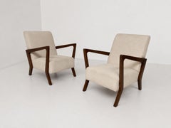 Paire de fauteuils vintage de fabrication italienne en bouclé blanc