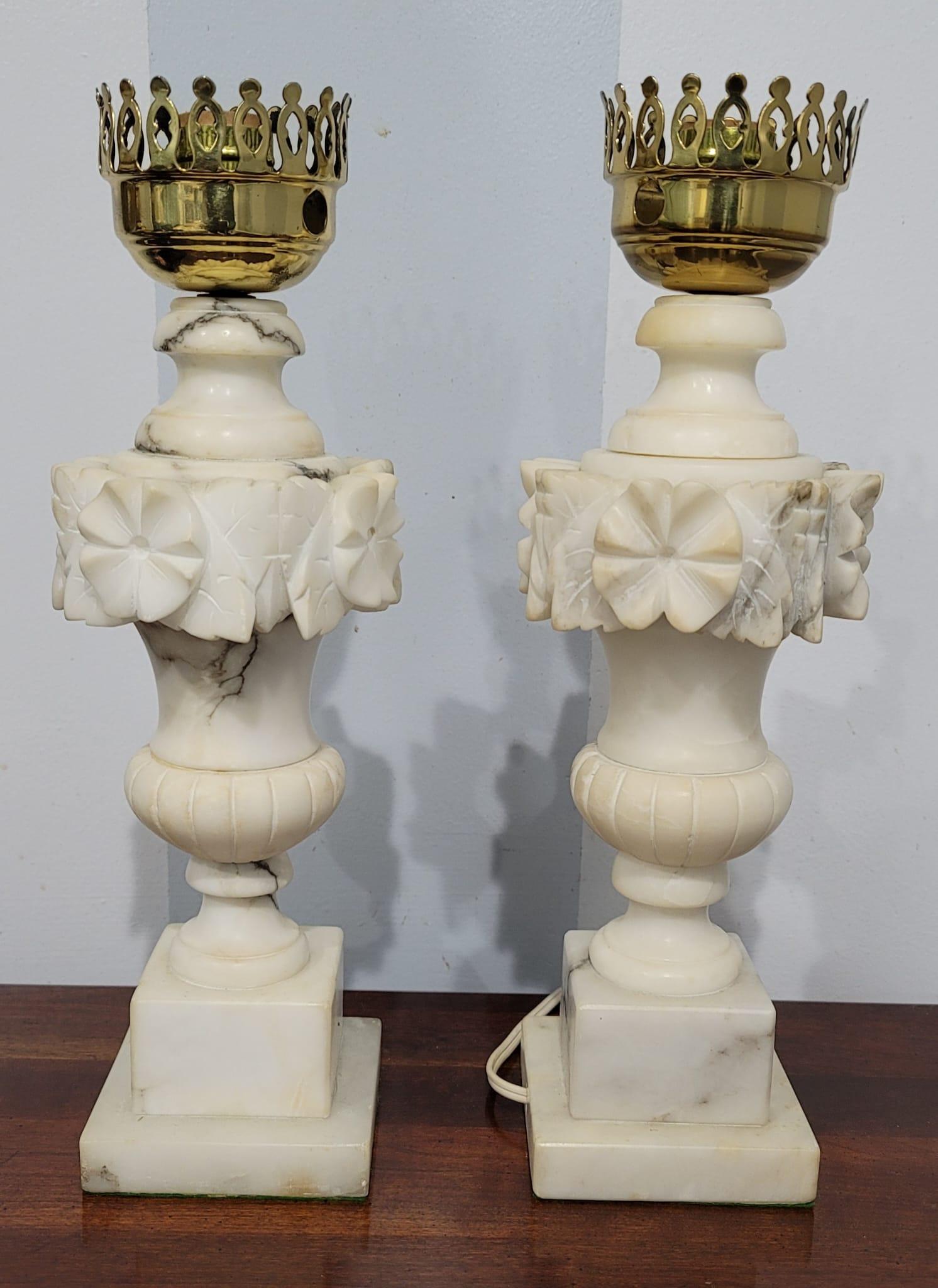 
A Pair of Vintage Italian Alabaster Marble Lantern Table Lamps, Circa 1960s
Felt line base. Measures 5