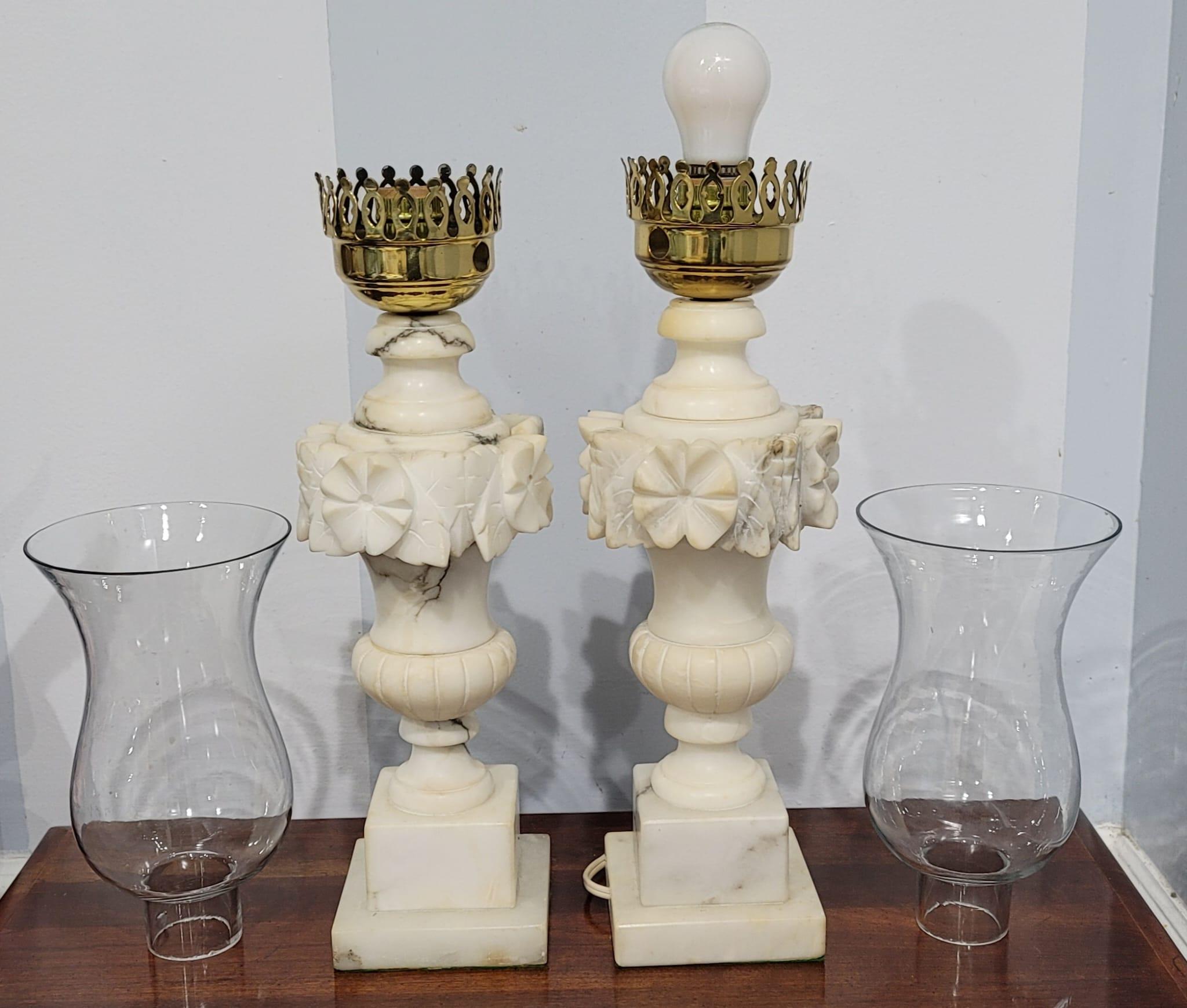 Pair of Vintage Italian Marble Lantern Table Lamps, Circa 1960s In Good Condition For Sale In Germantown, MD