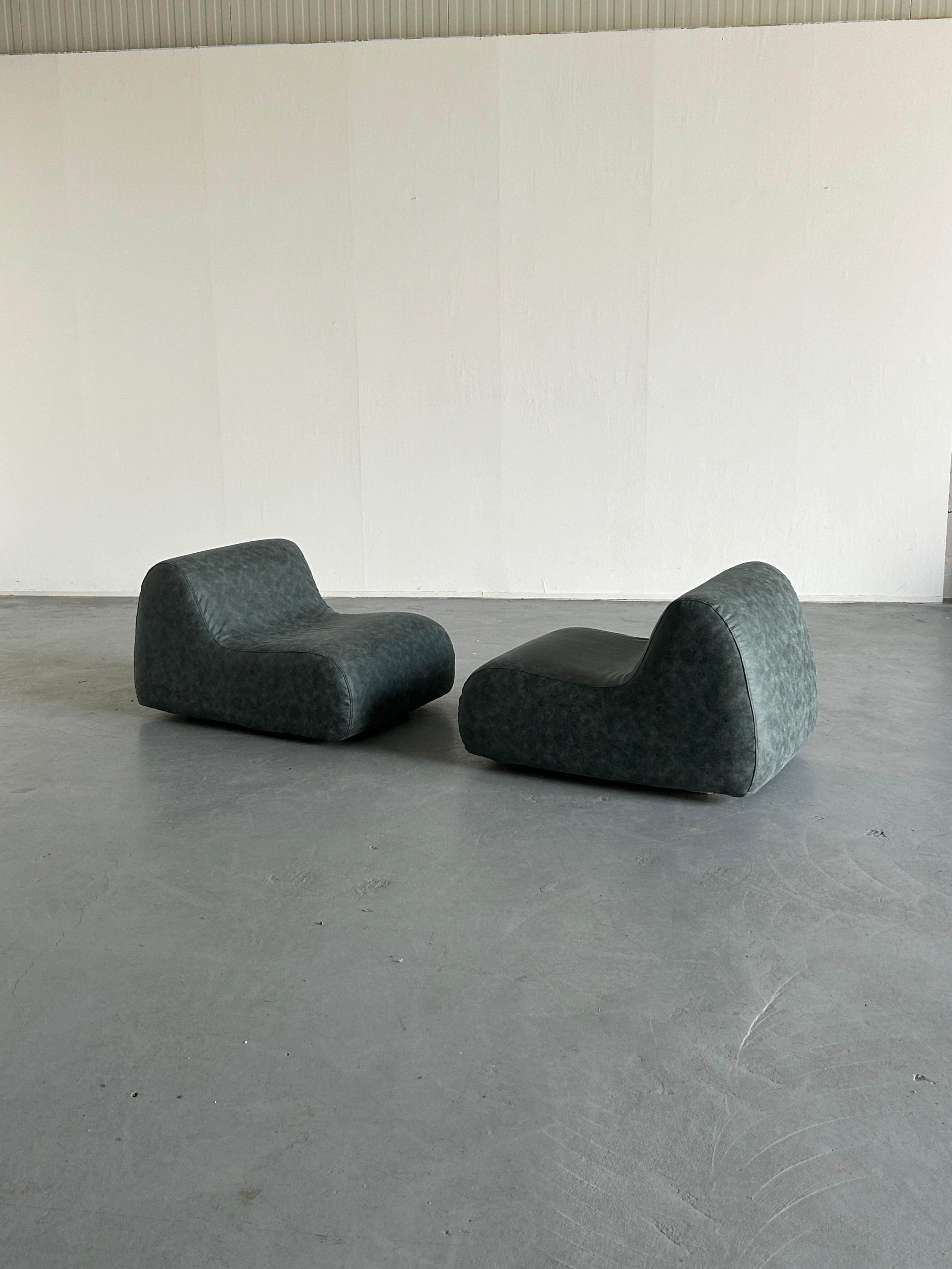 Pareja de tumbonas o sillones Club vintage italianos de mediados de siglo, años 70 Italiano en venta