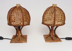Pair of Vintage Italian Modern Rattan and Bamboo Decorator Table / Bedside Lamps