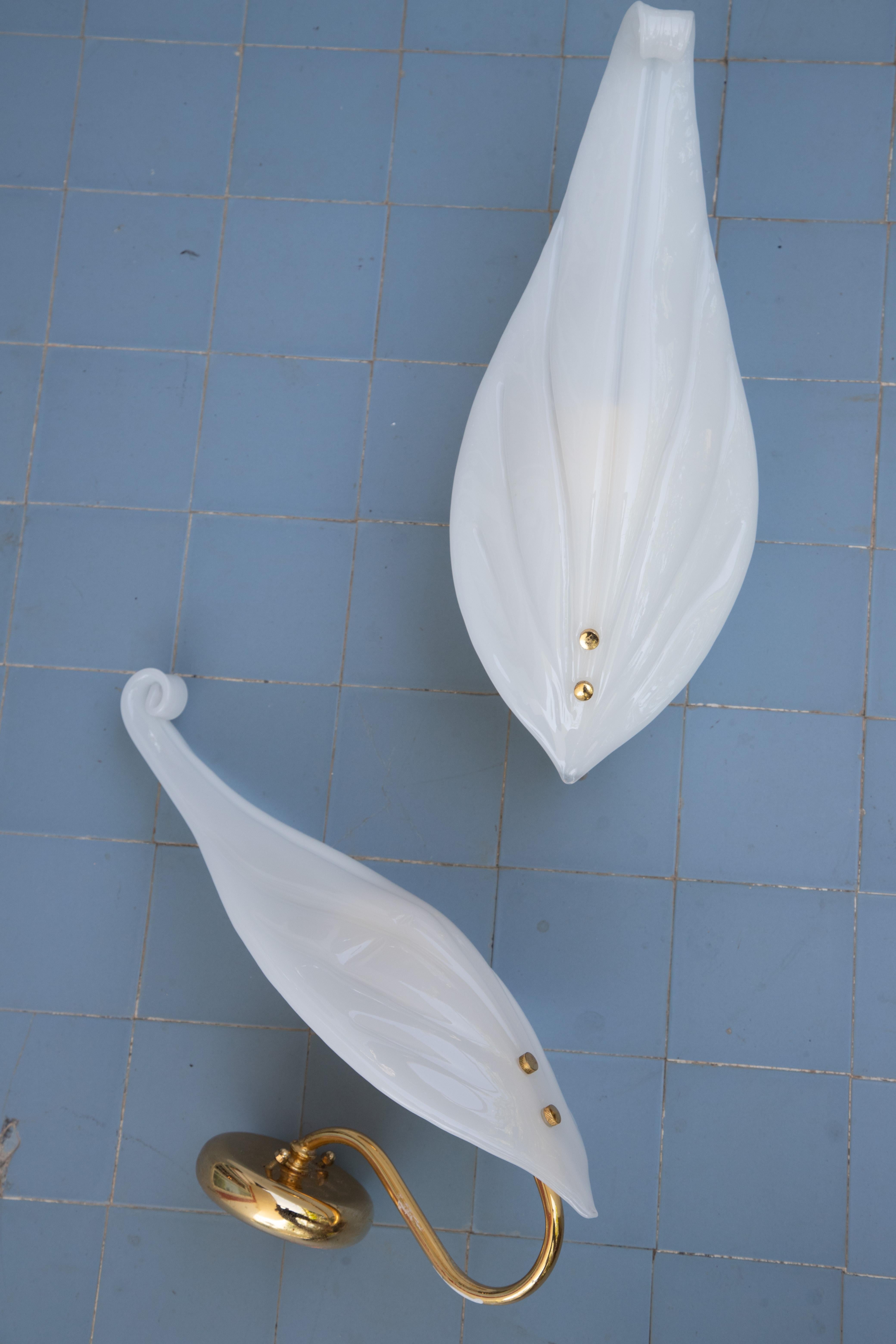 Pair of Vintage Italian Murano Glass Wall Sconces, White, 1970 For Sale 7
