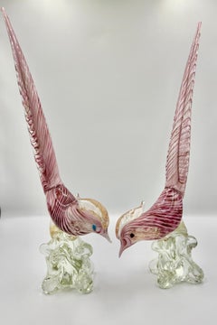 Par de esculturas vintage italianas de Murano, de cristal soplado rosa, con forma de faisán
