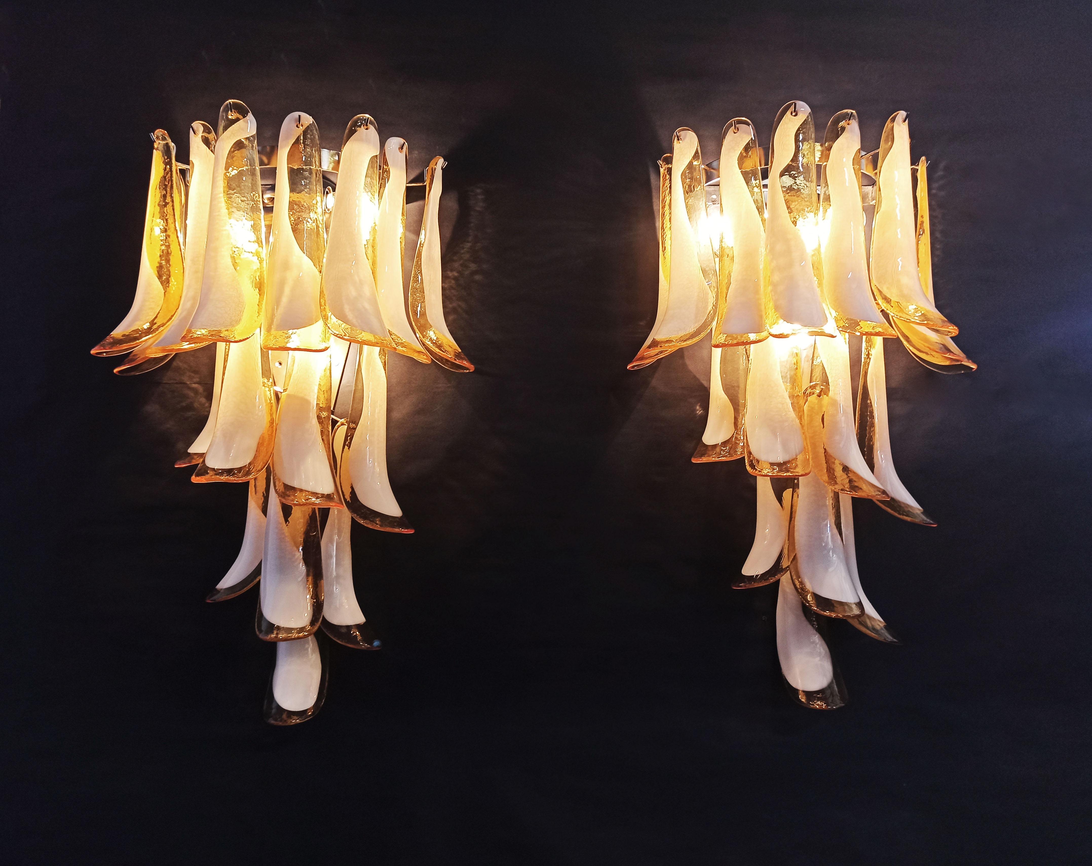 Pair of Vintage Italian Murano Wall Lights, 16 Caramel and Lattimo Glass Petals 6