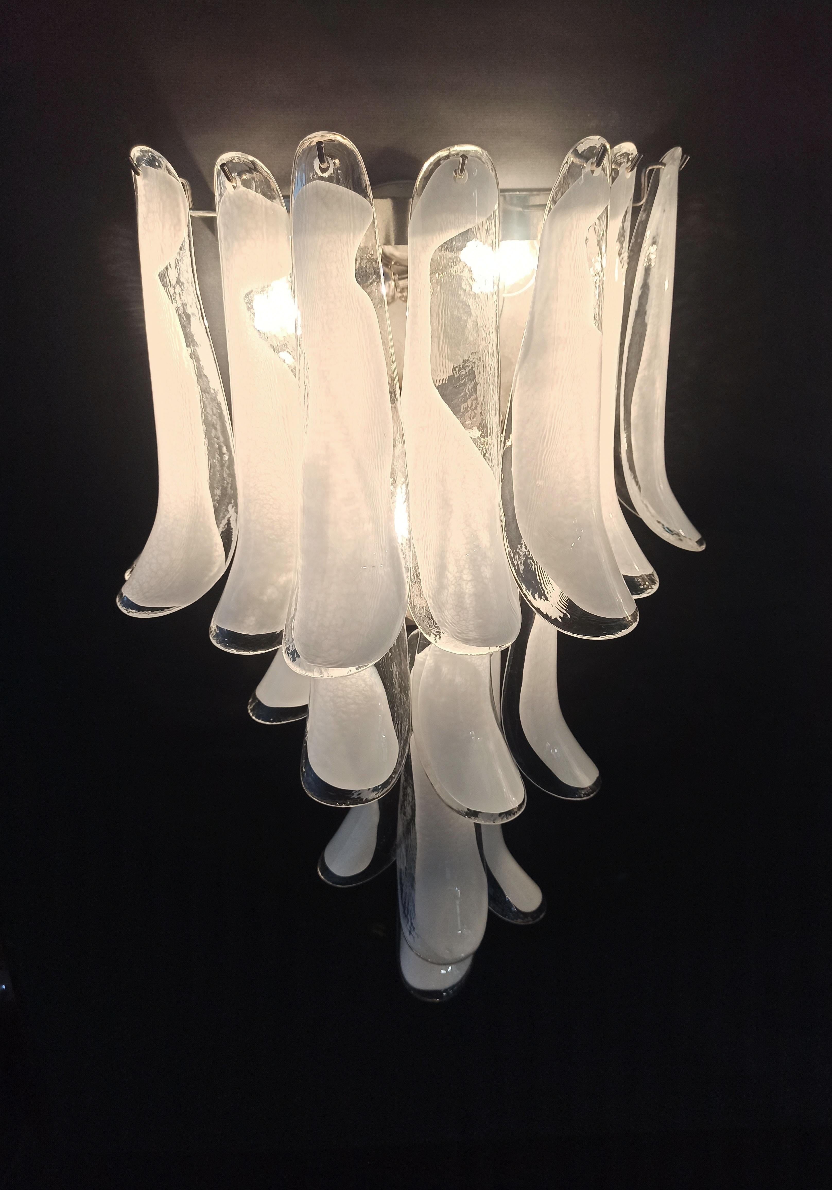 Pair Of Vintage Italian Murano Wall Lights   16 Lattimo Glass Petals For Sale 5
