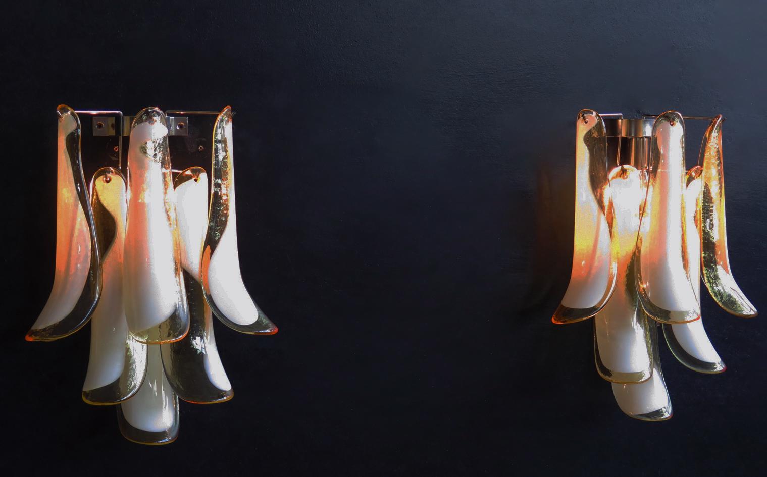 Blown Glass Pair of Vintage Italian Murano Wall Lights in the Manner of Mazzega, Caramel La