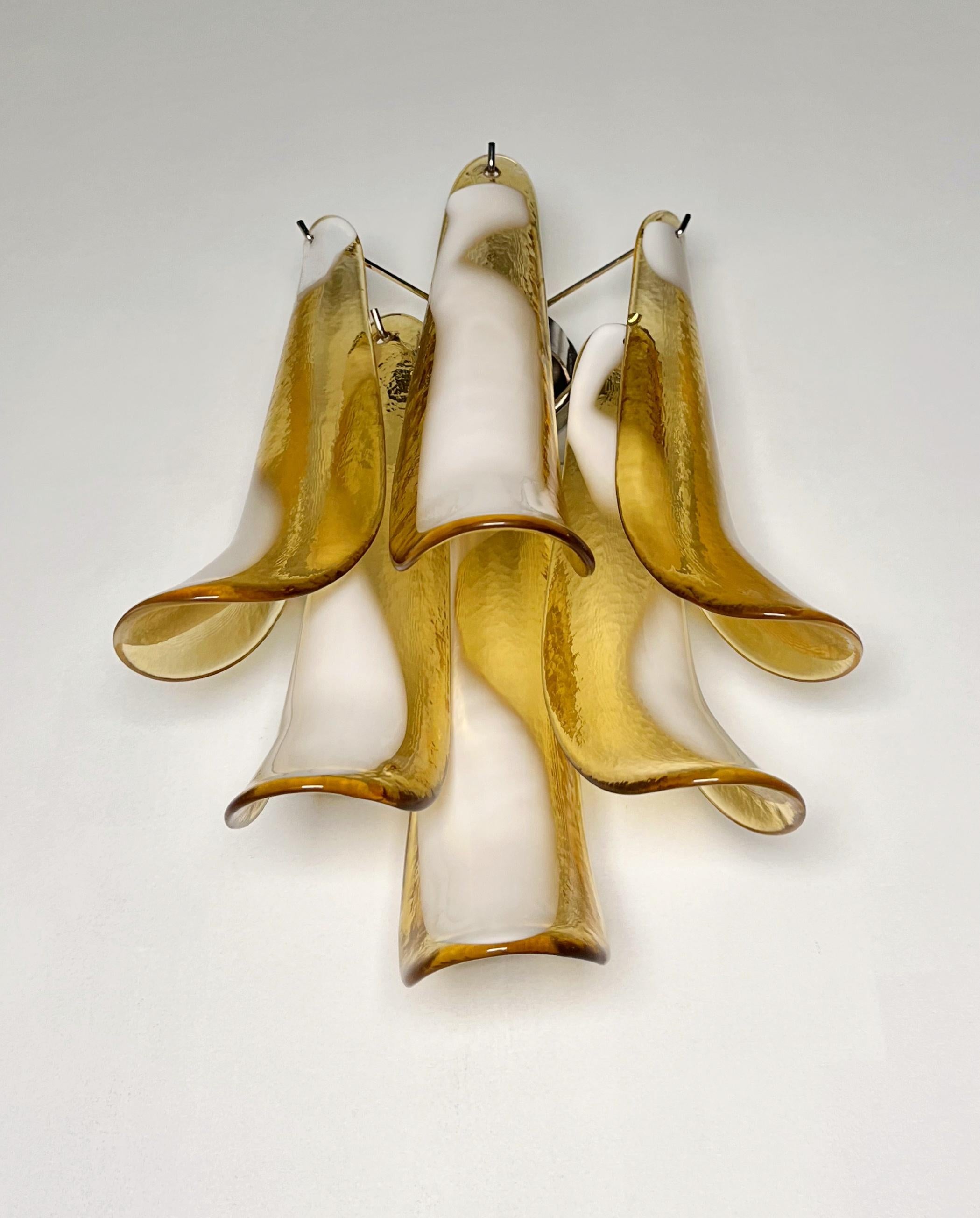 Coppia di lampade da parete di Murano d'epoca alla maniera di Mazzega Murano lat. in vendita 1