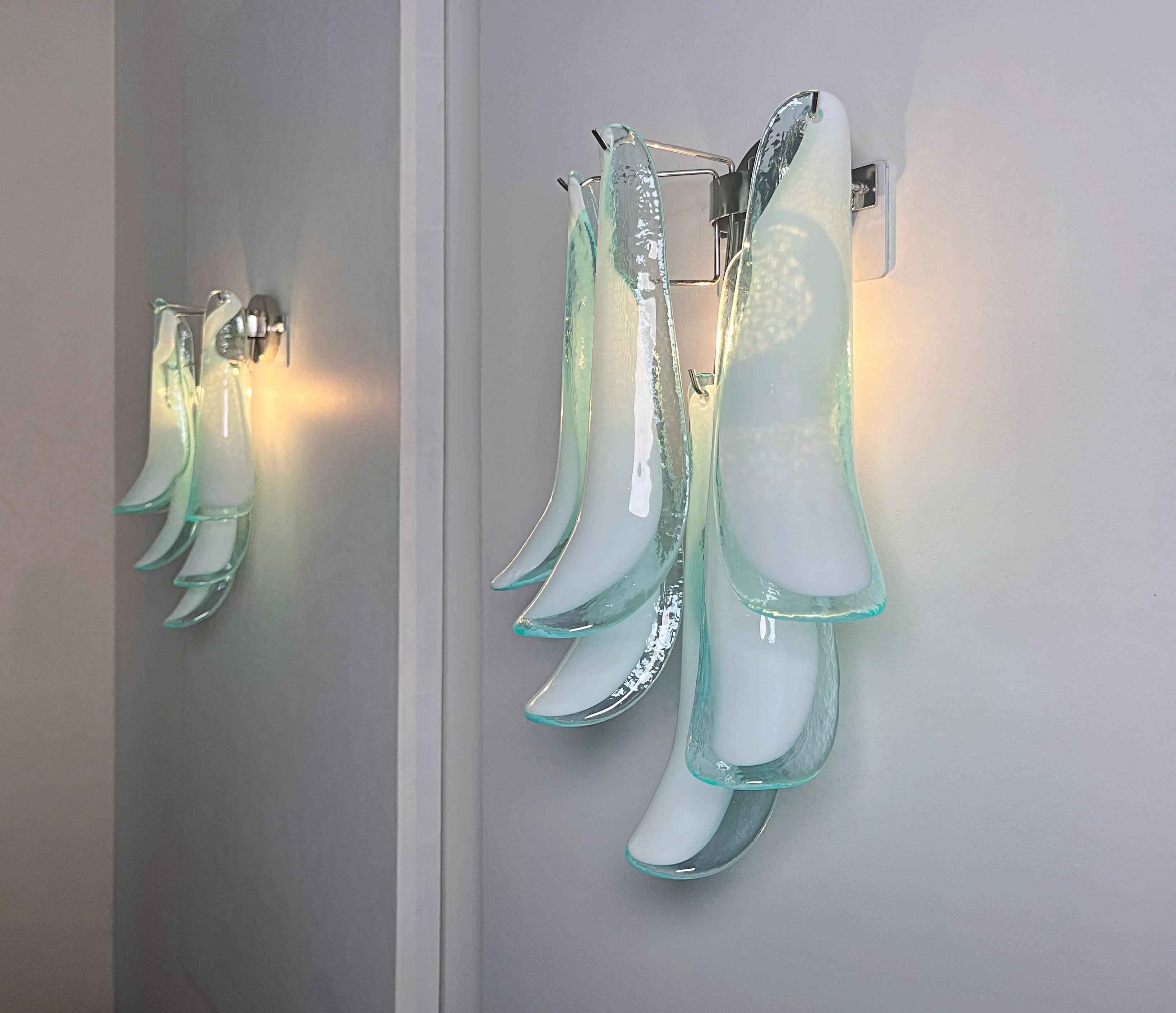 Pair of Vintage Italian Murano wall lights in the manner of Mazzega - turquoise 6