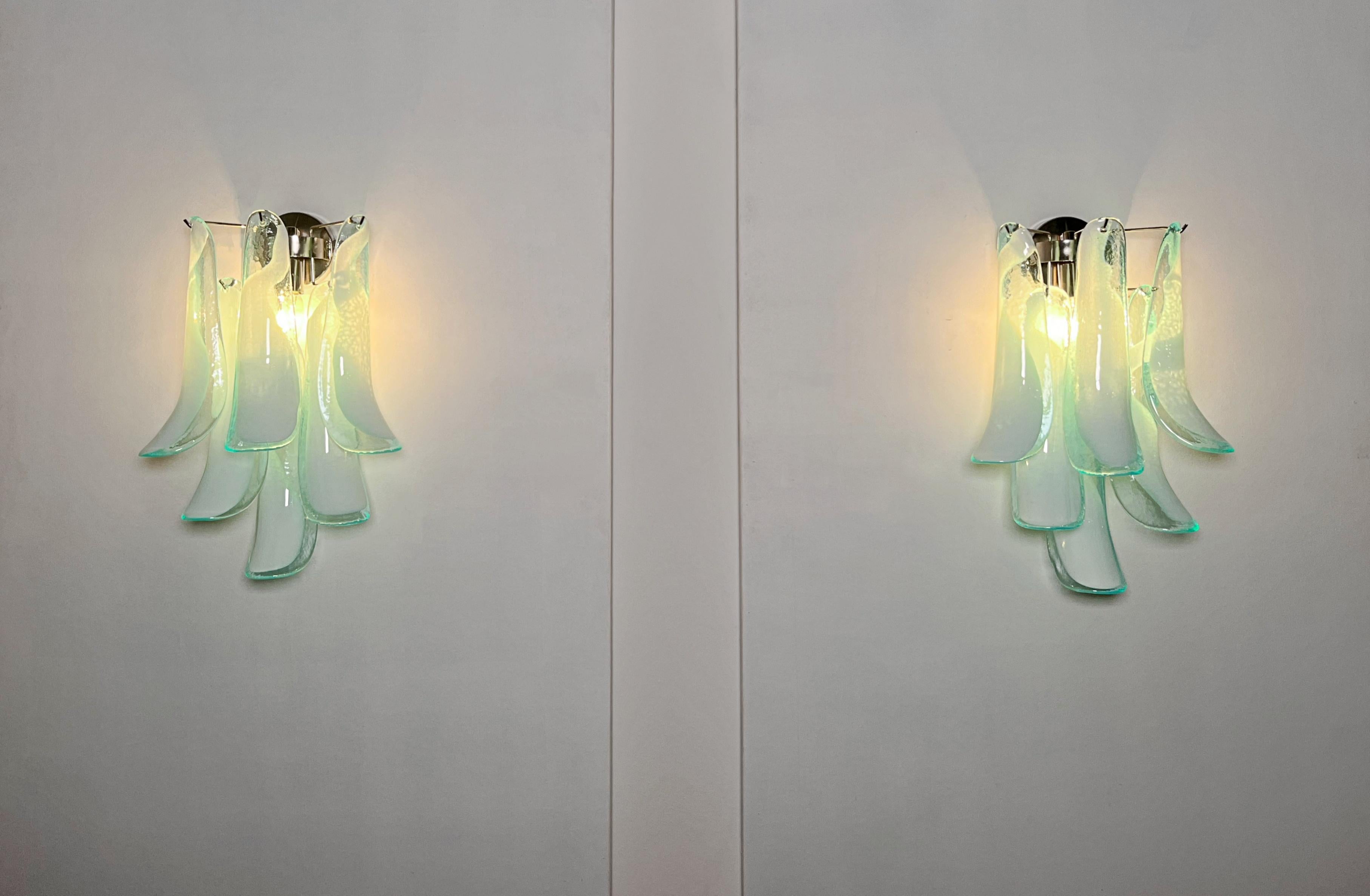Pair of Vintage Italian Murano wall lights in the manner of Mazzega - turquoise 7