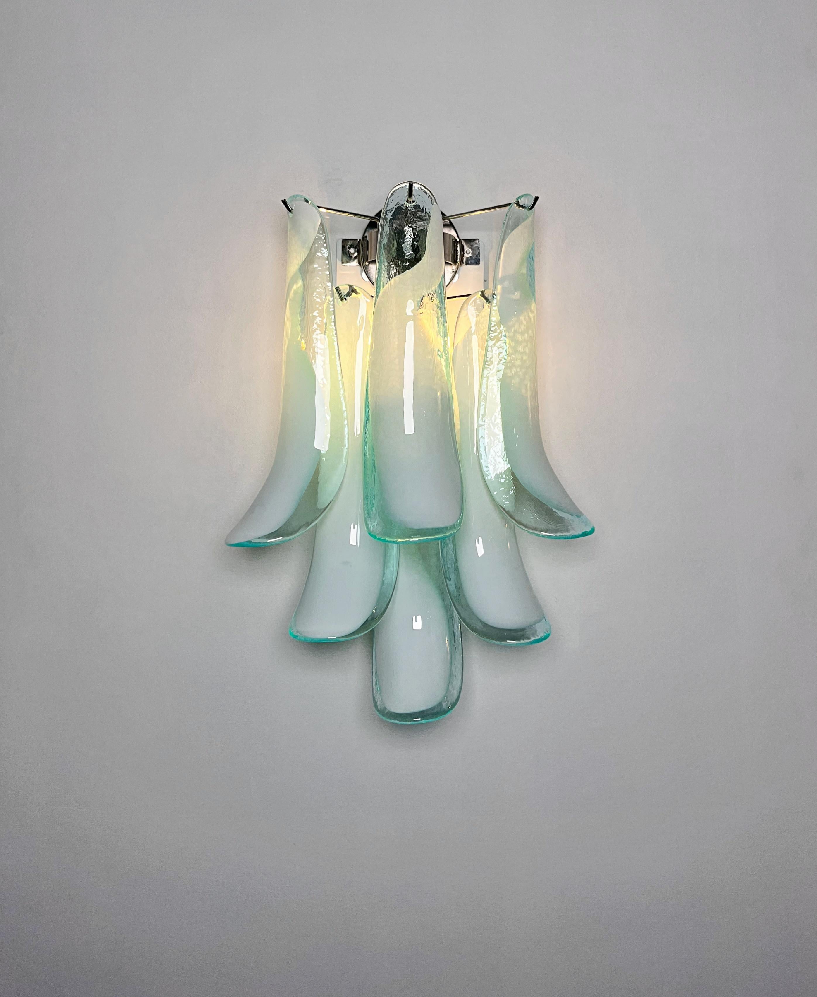 Pair of Vintage Italian Murano wall lights in the manner of Mazzega - turquoise 8