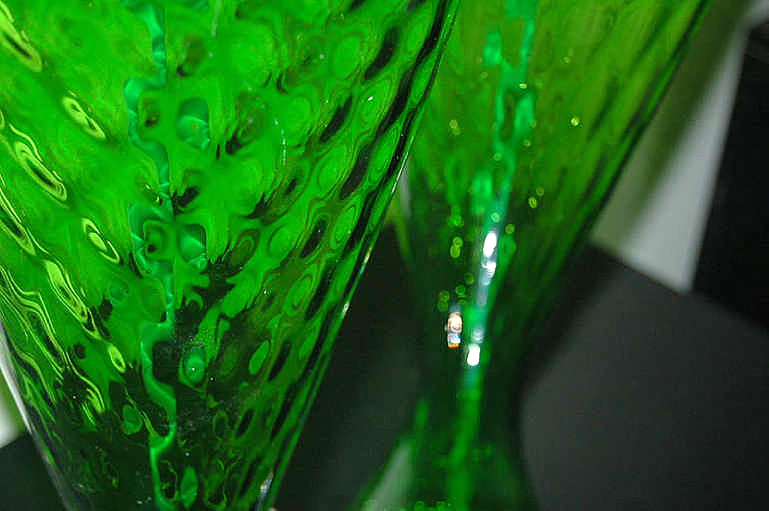 Ein Paar Vintage Italian Murano Windowpane Glass Lampen in Smaragd (Italienisch) im Angebot