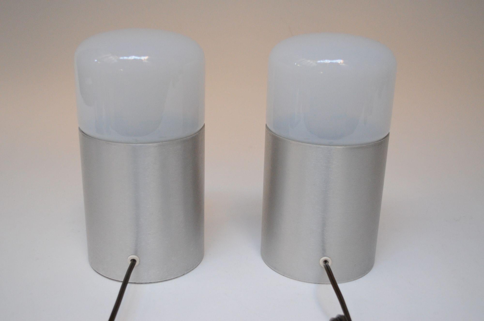 Pair of Vintage Italian Opaline Glass and Aluminum Table Lamps In Good Condition For Sale In Brooklyn, NY