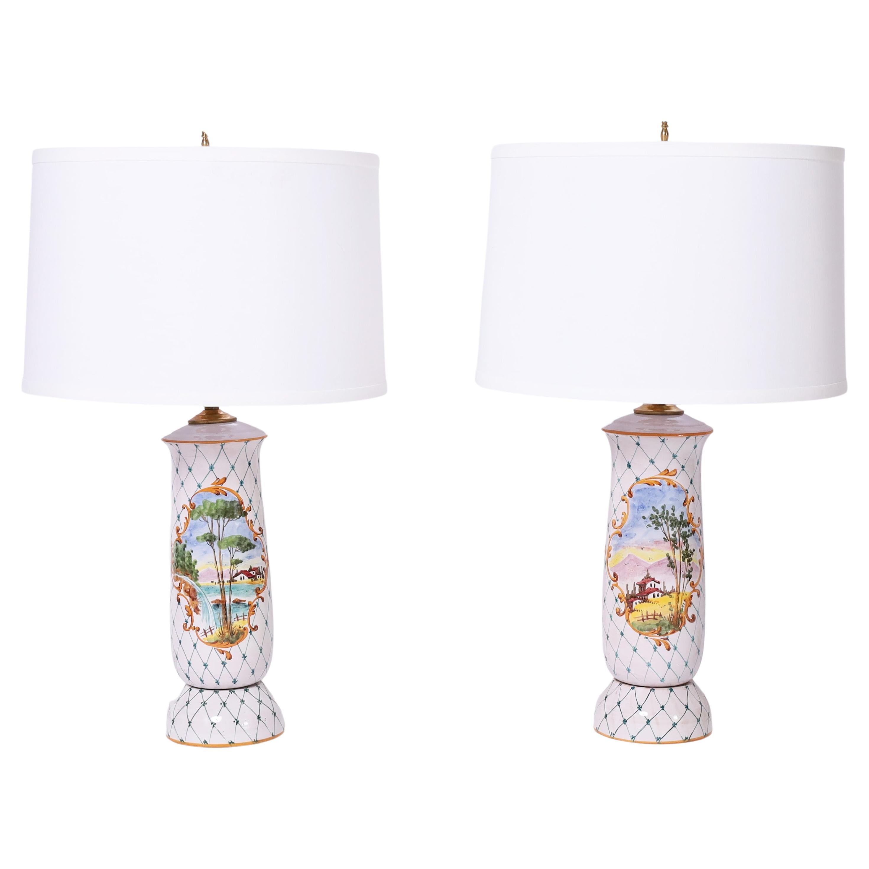Coppia di lampade da tavolo in terracotta italiana dipinta e smaltata vintage in vendita