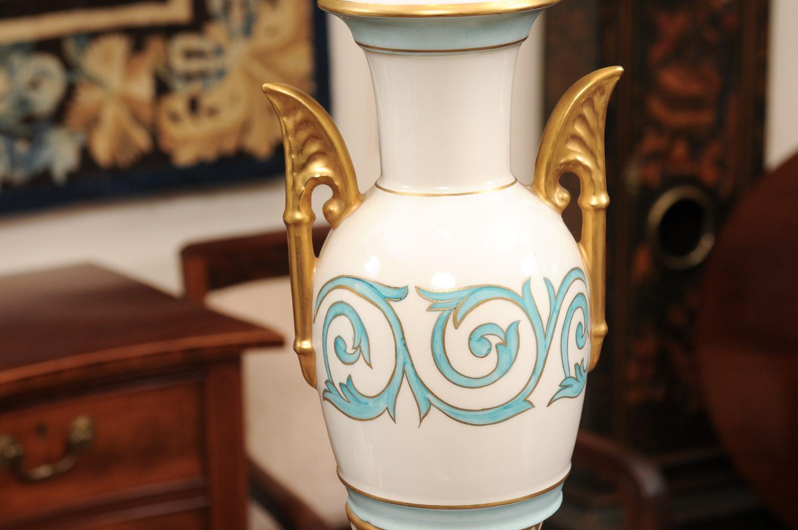 Pair of Vintage Italian Porcelain Lamps with Blue & Gilt Accents, 20th Century 3