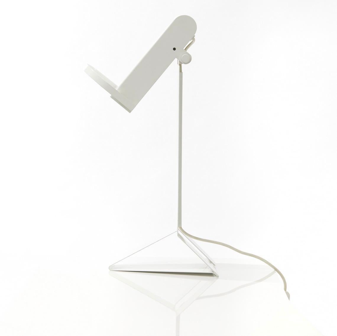 Paire de Loft postmodernes italiens d'époque  Lampes de table en métal Bon état - En vente à Milano, IT