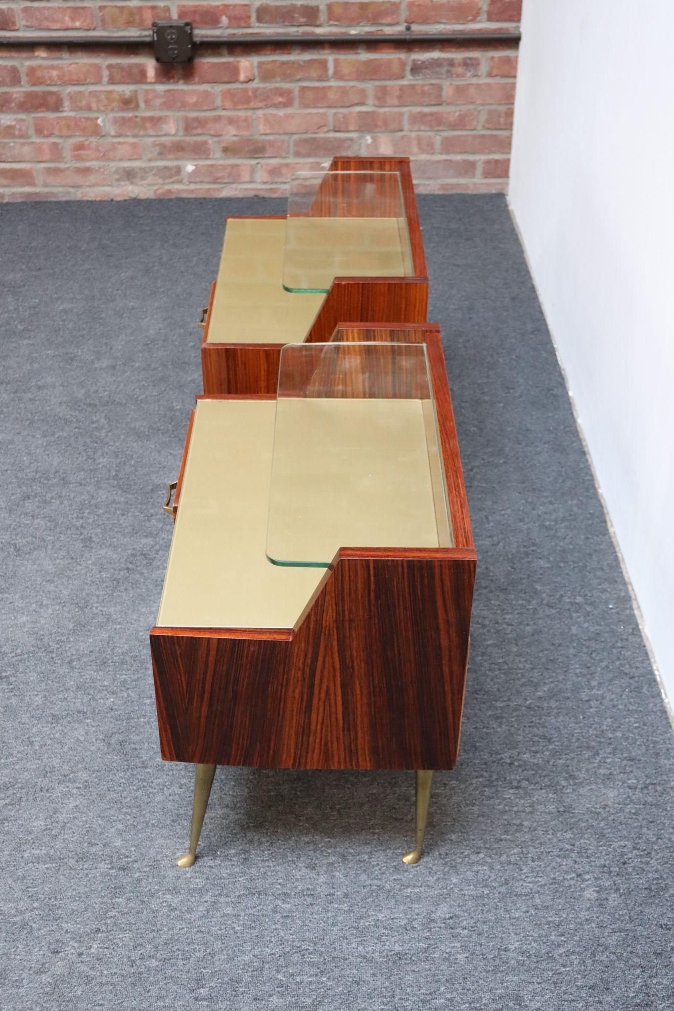 Pair of Vintage Italian Rosewood and Brass Two-Tier Nightstands / Bedside Tables In Good Condition For Sale In Brooklyn, NY