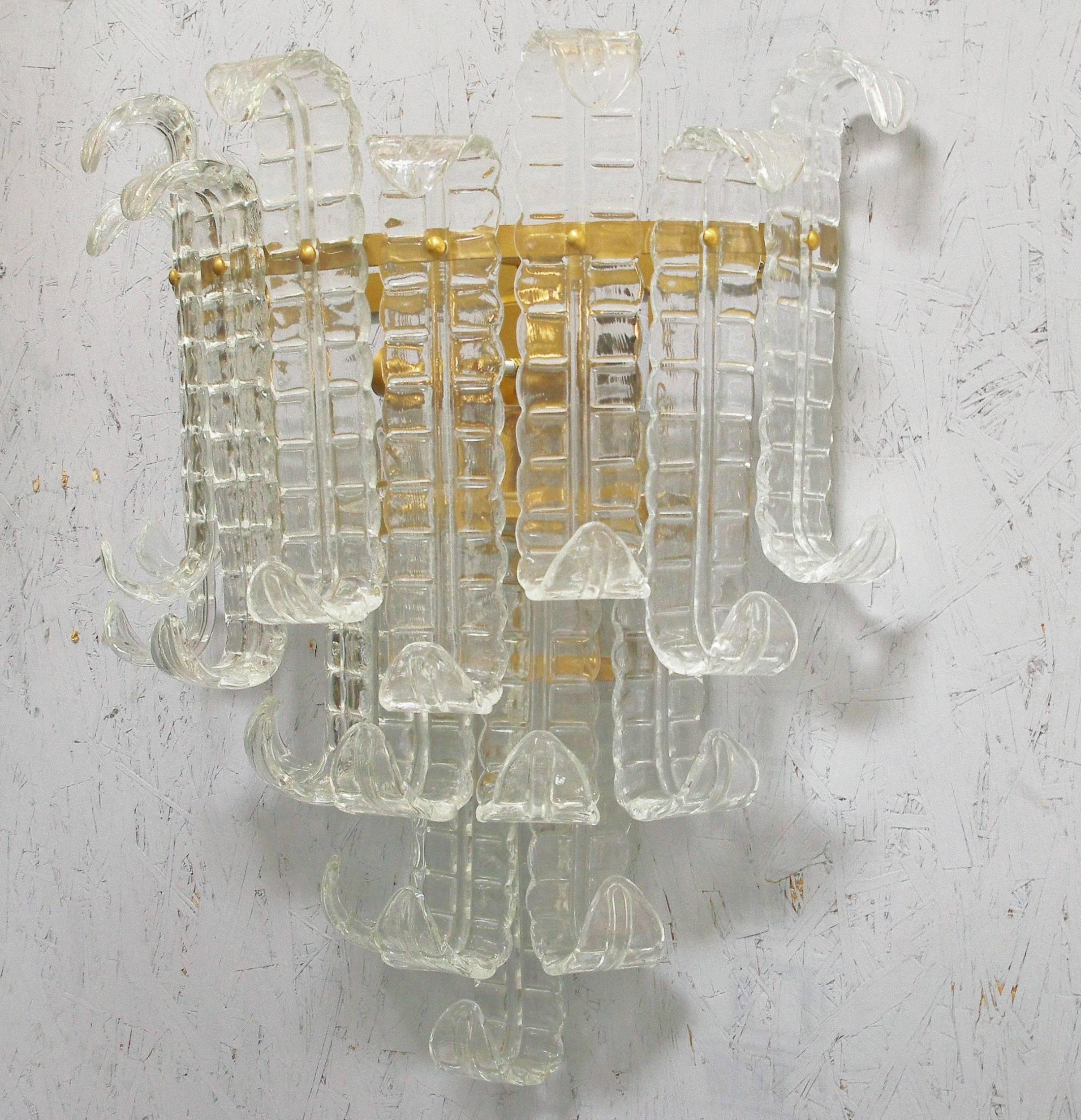 Pair of Vintage Italian Sconces Clear Murano Glass Designed by Barovier e Toso In Good Condition In Los Angeles, CA