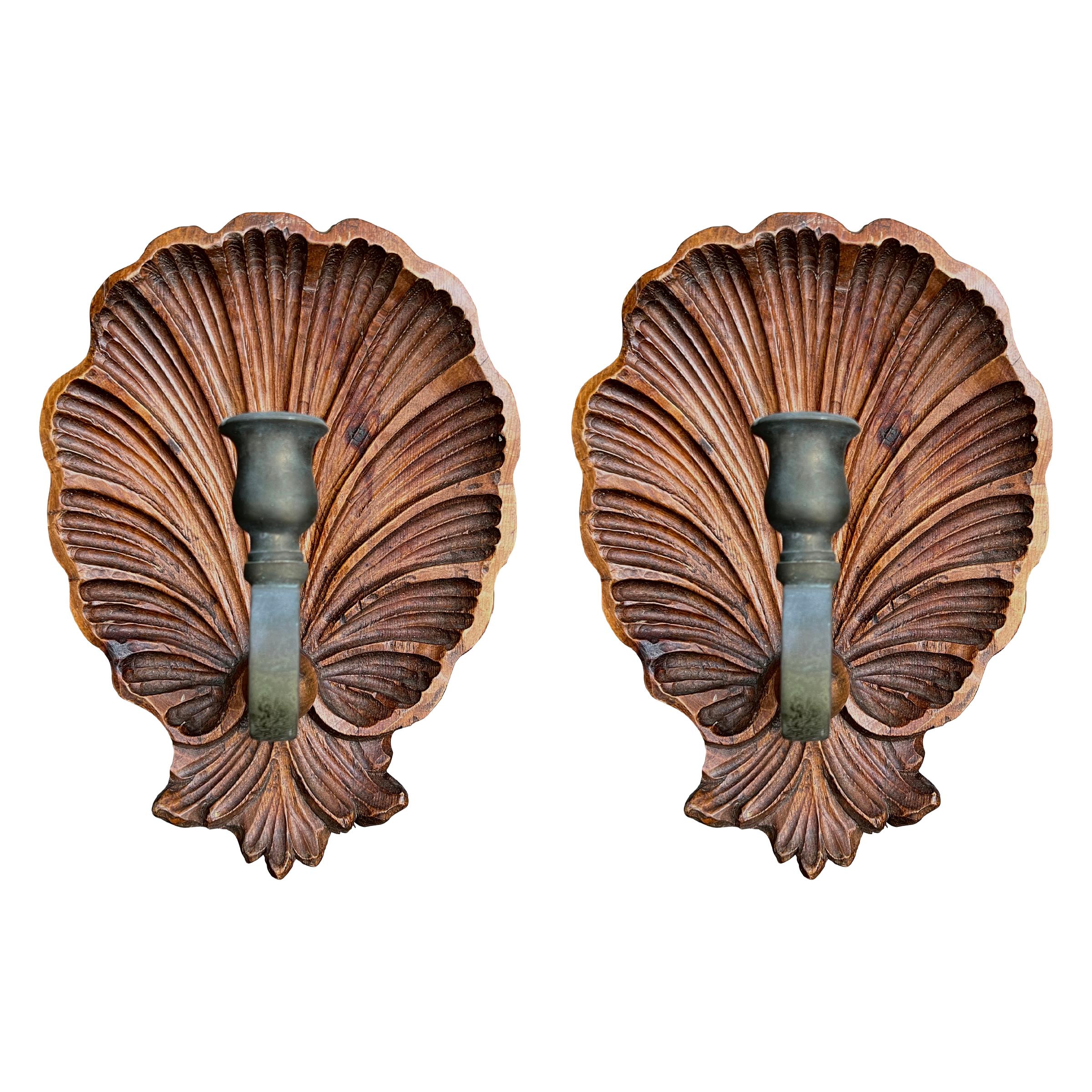 Hand-Carved Pair of Vintage Italian Shell Candle Sconces