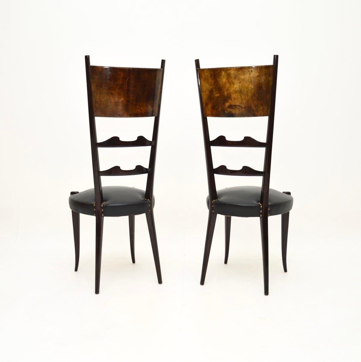 Laqué Paire de chaises d'appoint italiennes Vintage par Aldo Tura en vente