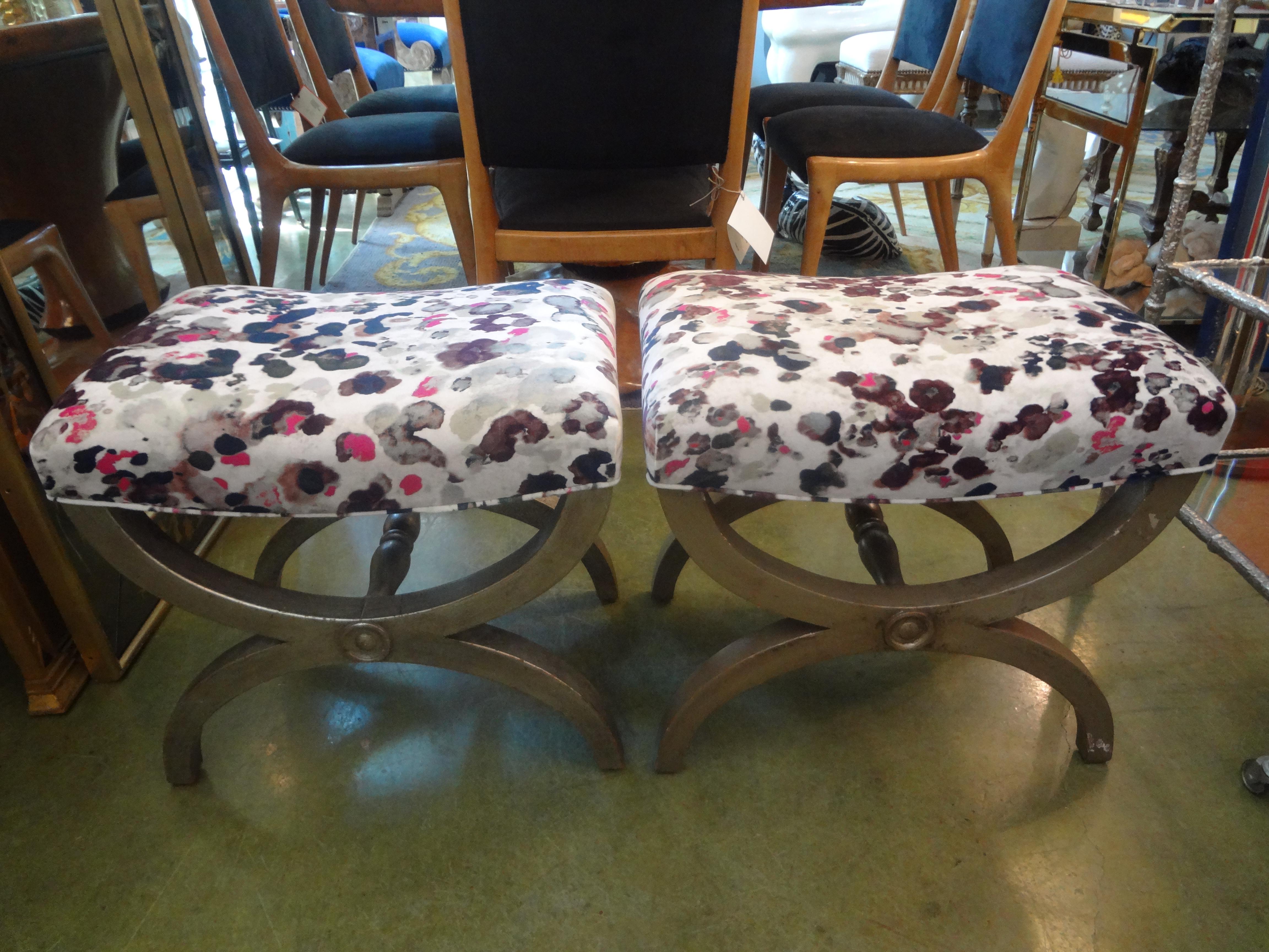 Pair of Vintage Italian Silver Giltwood Benches or Ottomans For Sale 3