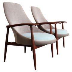 Paar italienische Sessel ohne Armlehne im Vintage-Stil aus Nussbaum und Mohair von Fratelli Marelli