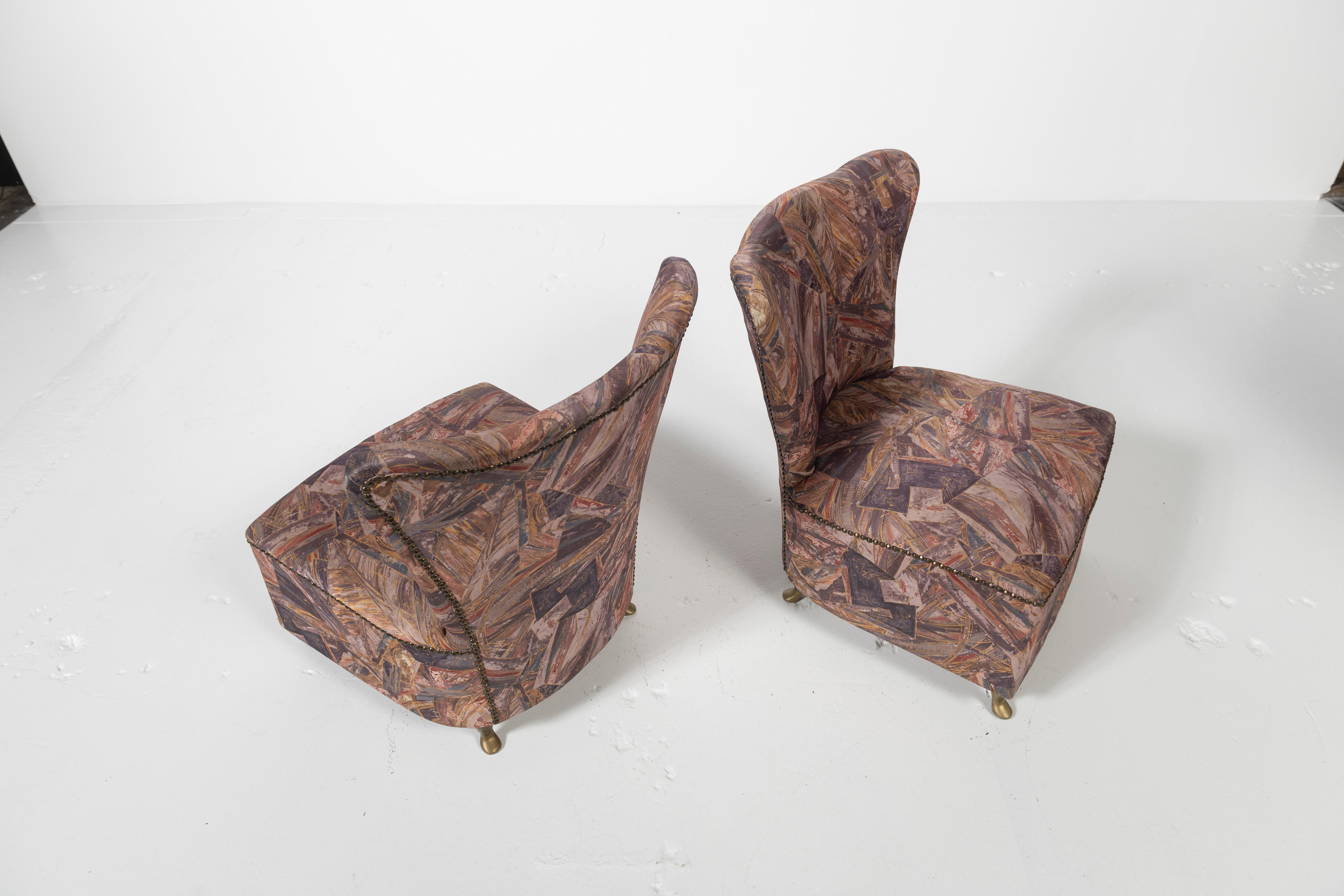 Pair of Vintage Italian Slipper Chairs Upholstered in Fabric with Brass Feet 1