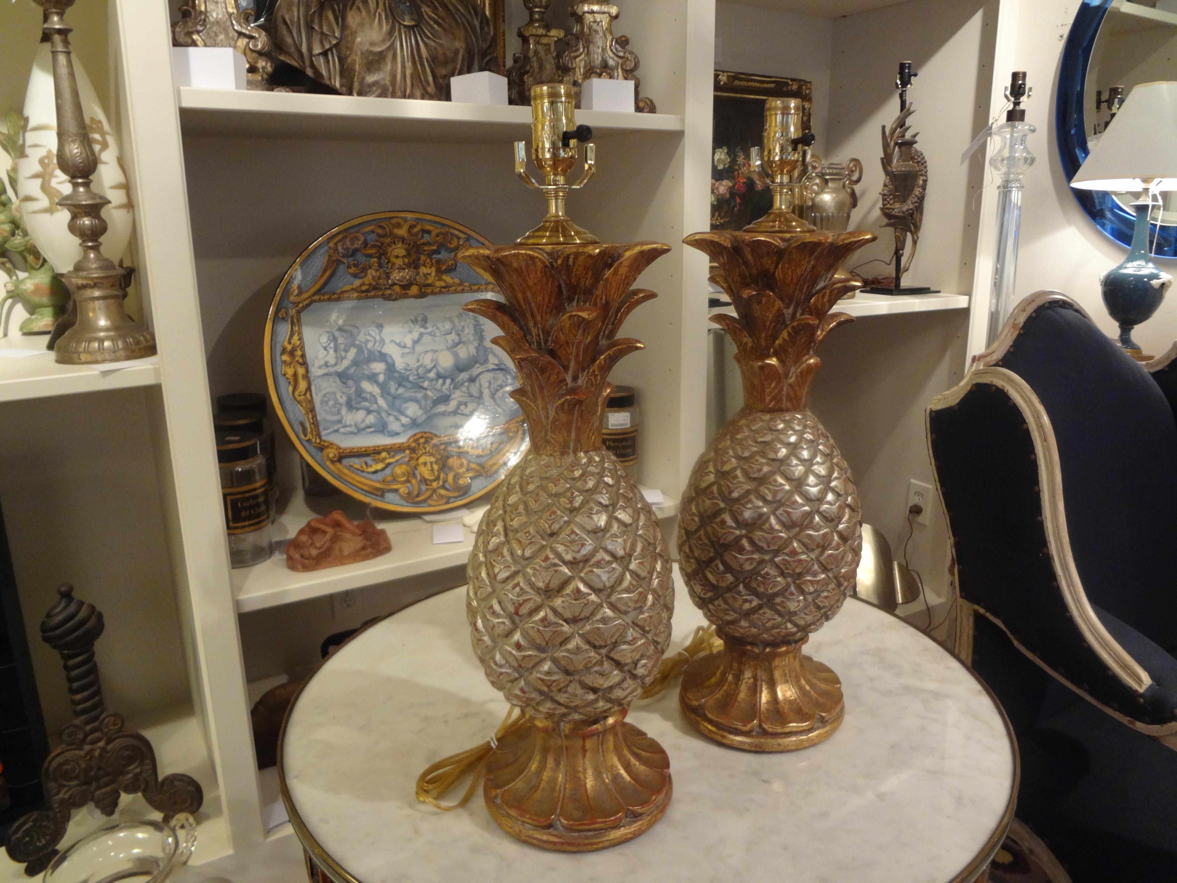 Pair of Vintage Italian Gilt Terracotta Pineapple Lamps In Good Condition For Sale In Houston, TX
