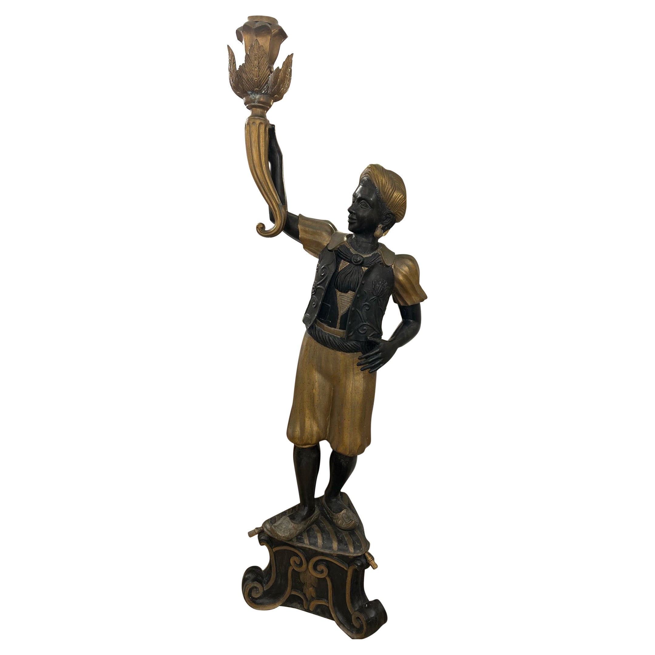 Coppia di torciere / statue italiane d'epoca in bronzo