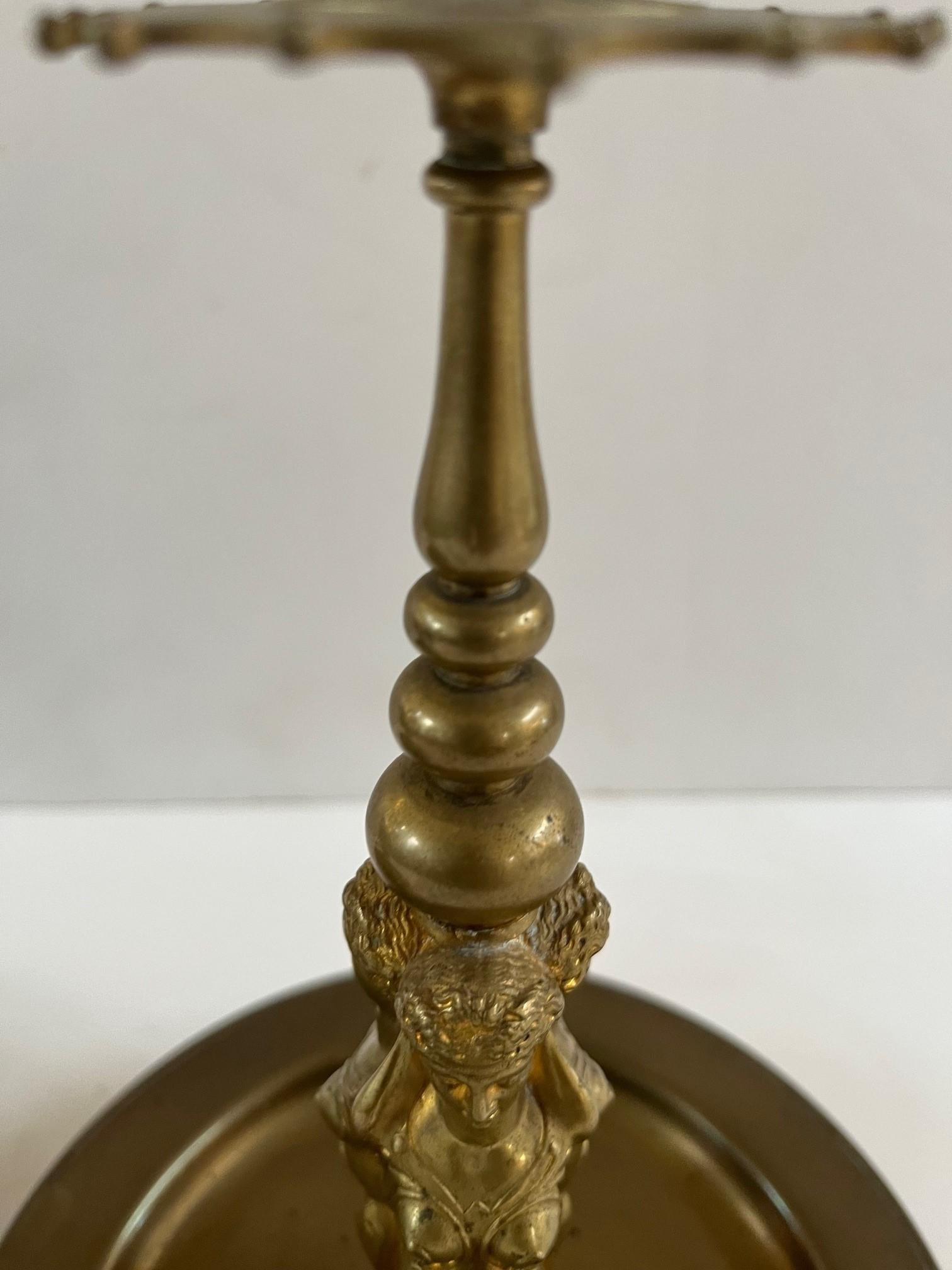 Paar italienische Vintage-Kerzenleuchter aus vergoldeter Bronze mit Karyatidenmotiv