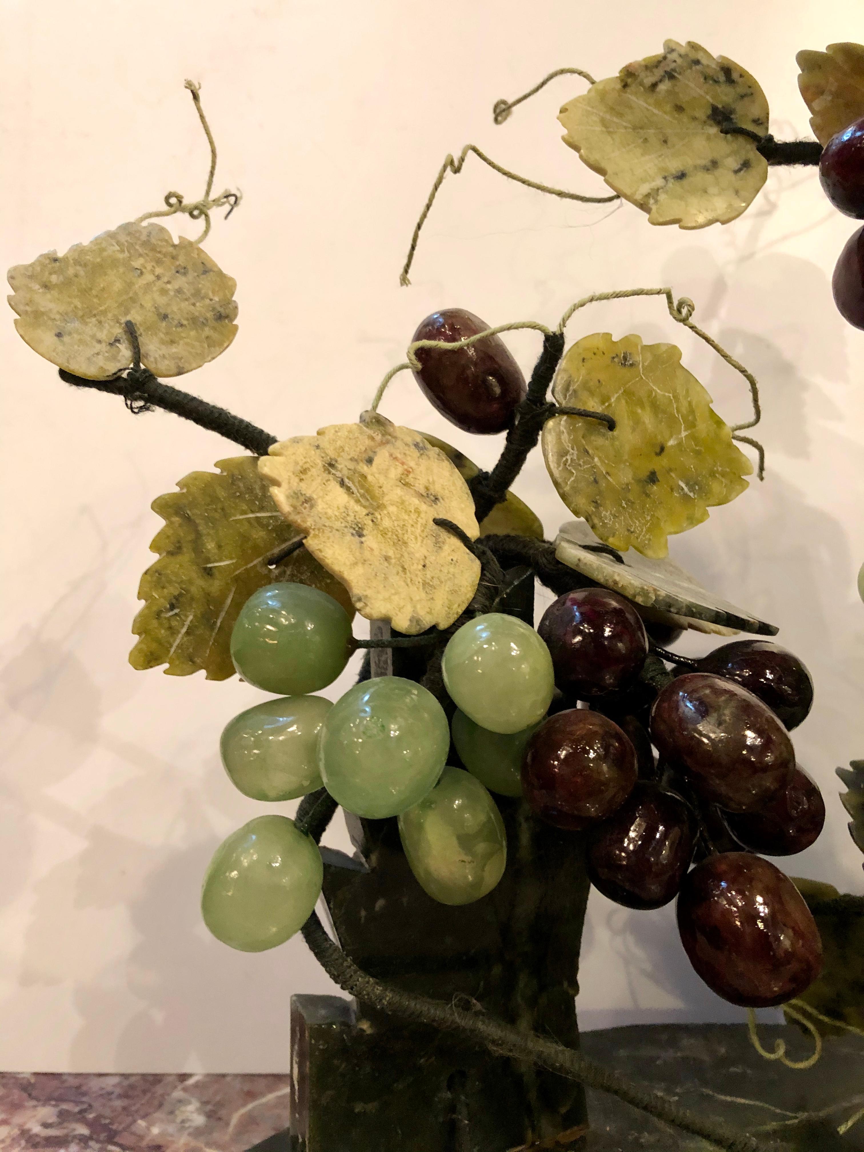 Pair of Jade and Amethyst Colored Hard Stone And Glass Group of Grapes Tableware 2