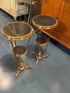 Paar Beistelltische aus vergoldeter Bronze und Marmor im Vintage-Stil von Jansen