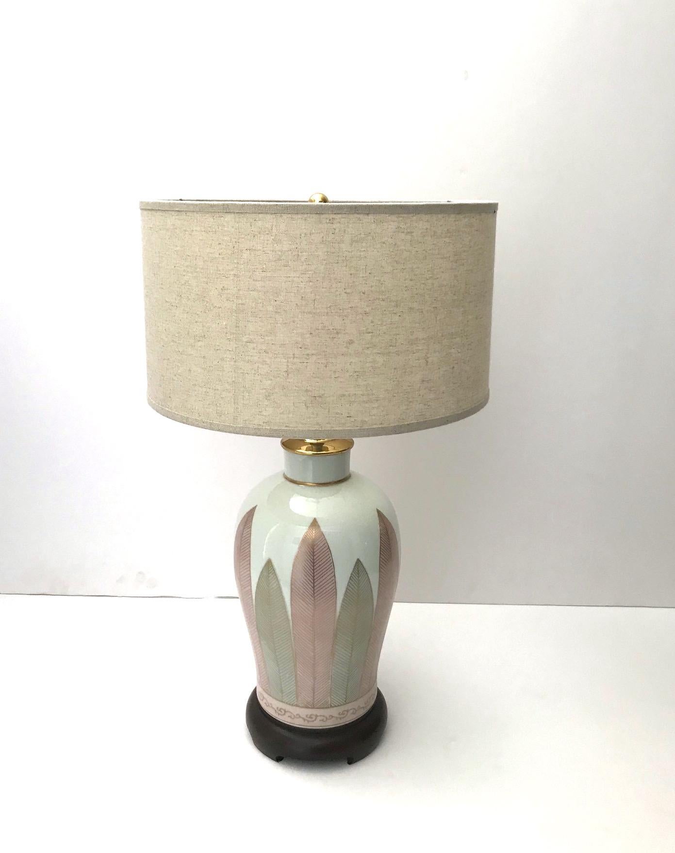 Pair of Japanese Hand Painted Porcelain Lamps in White, Grey, and Pink, C. 1970s For Sale 4