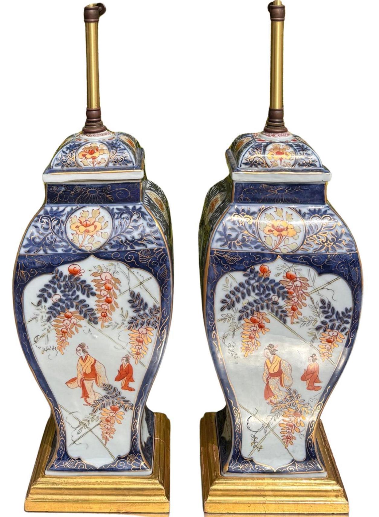 Chinoiseries Paire de lampes de bureau japonaises vintage de créateur en poterie Imari