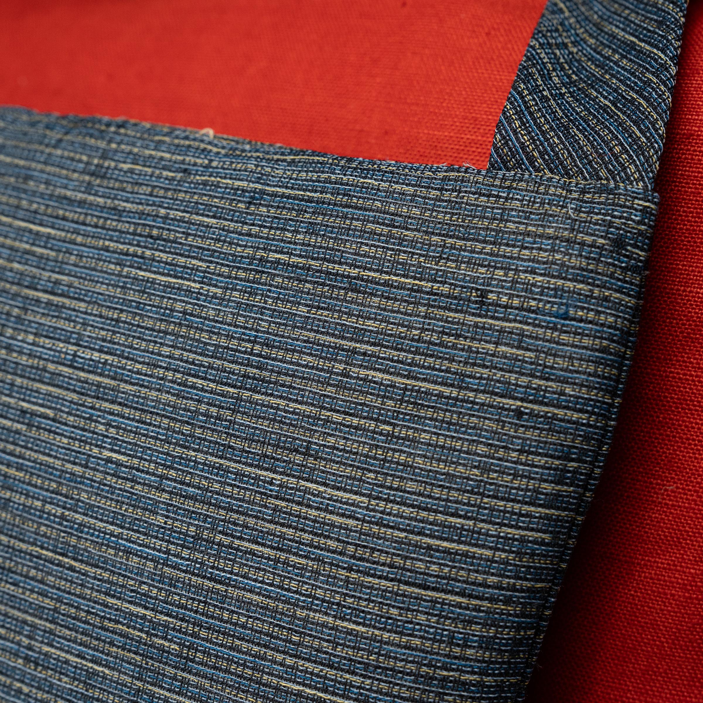 Pair of Vintage Japanese Indigo Obi Pillows In Good Condition For Sale In Chicago, IL