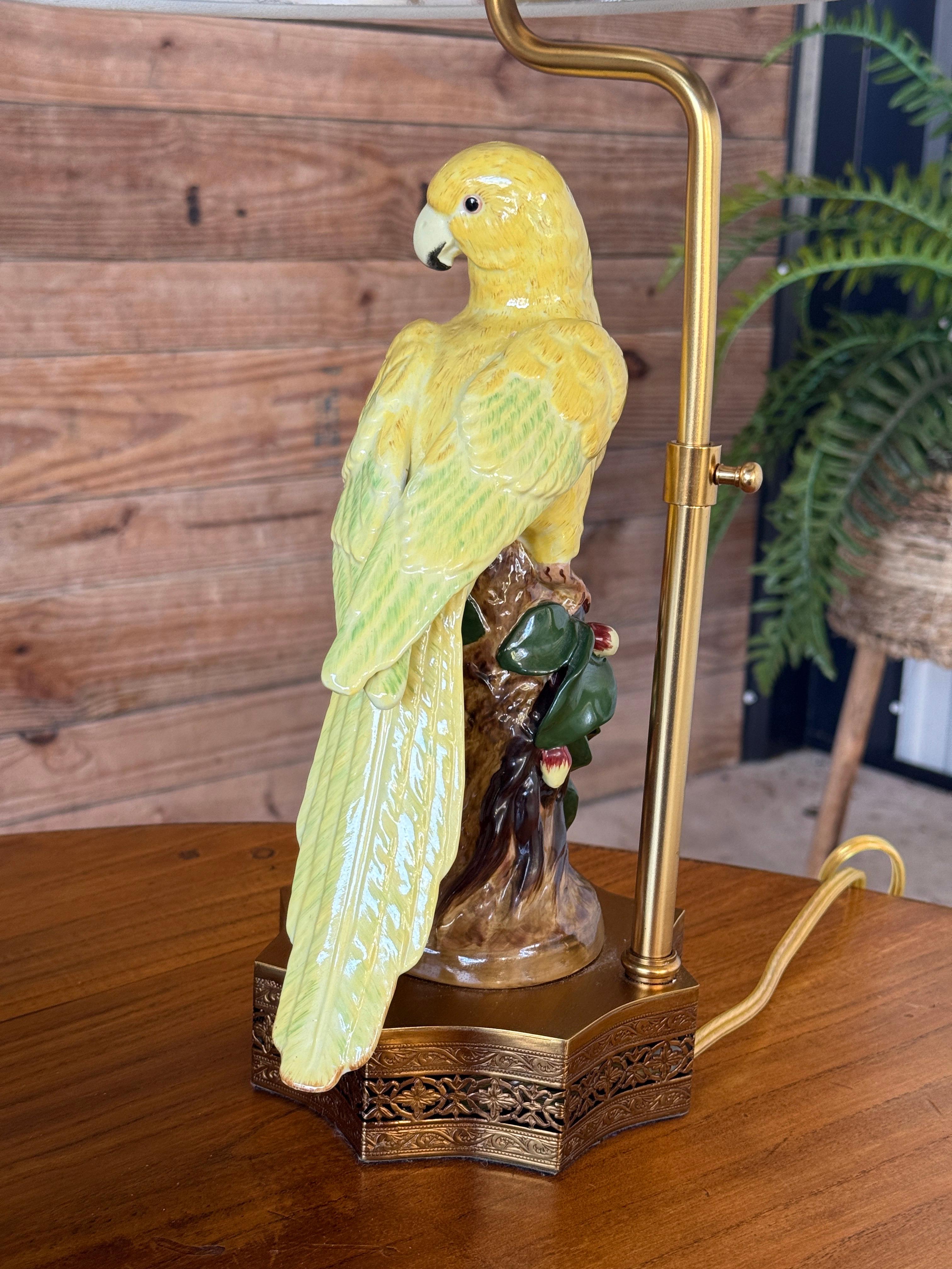 Hand-Crafted Pair of Vintage Jeanne Reed Porcelain Parrot Table Lamps With Gilt Bases For Sale