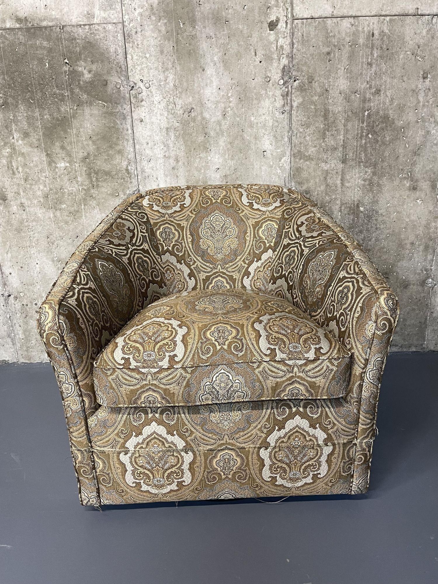 Pareja de Sillas de Bañera Giratorias Modernas Vintage, Tapizadas Scalamandre Estadounidense en venta