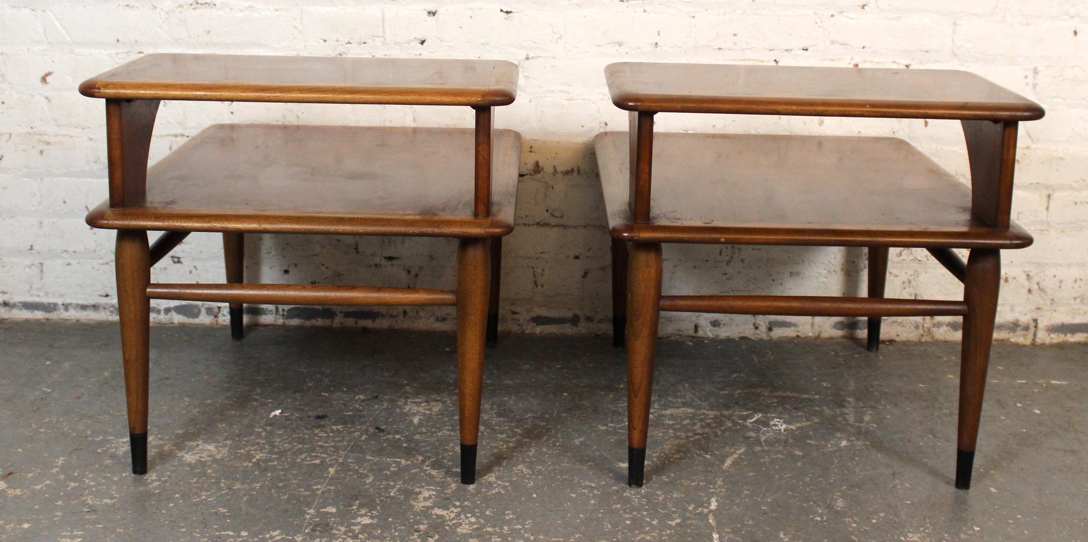 Mid-Century Modern Pair of Vintage Lane 