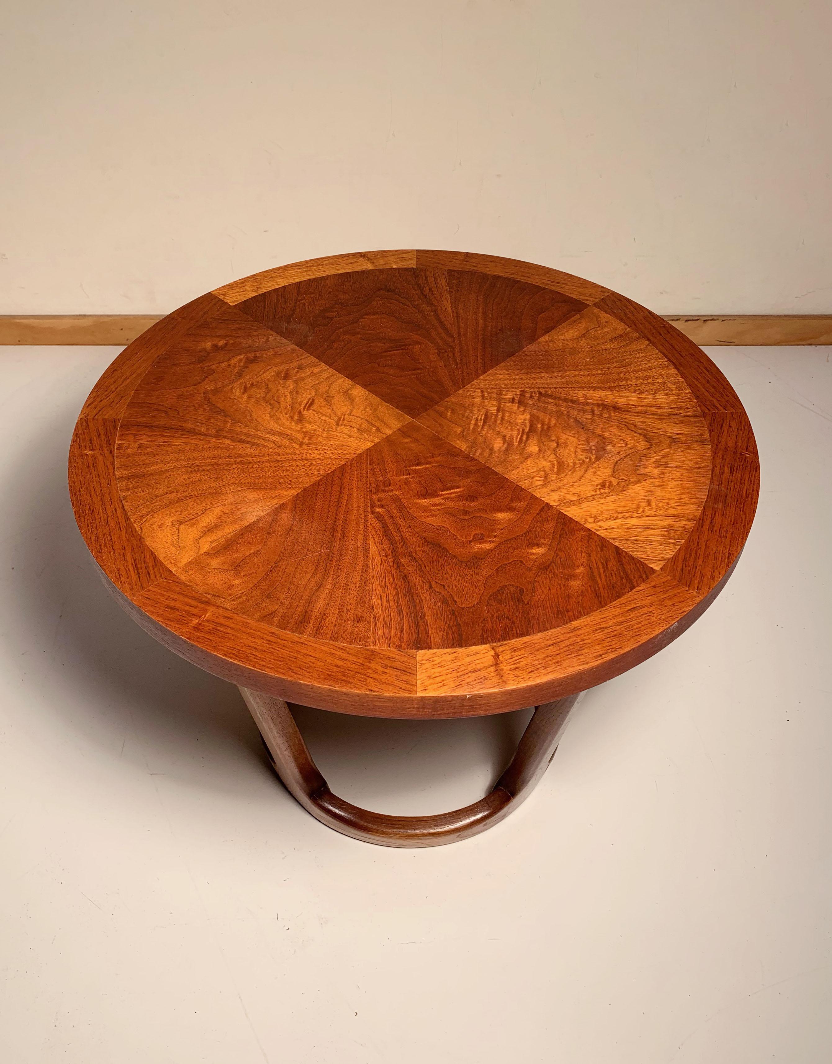 lane round table