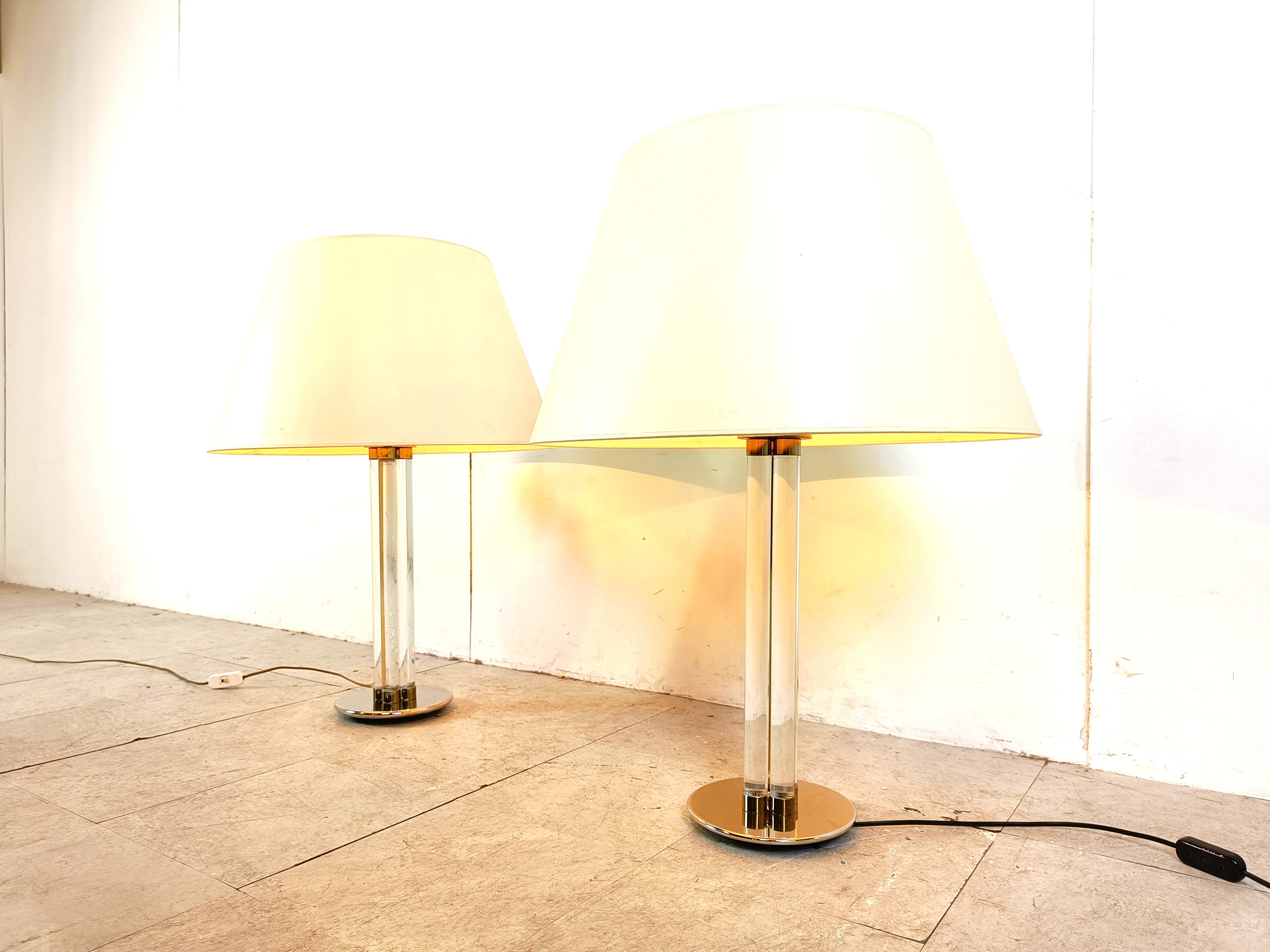 Pair of vintage large lucite table lamps, 1970s For Sale 3