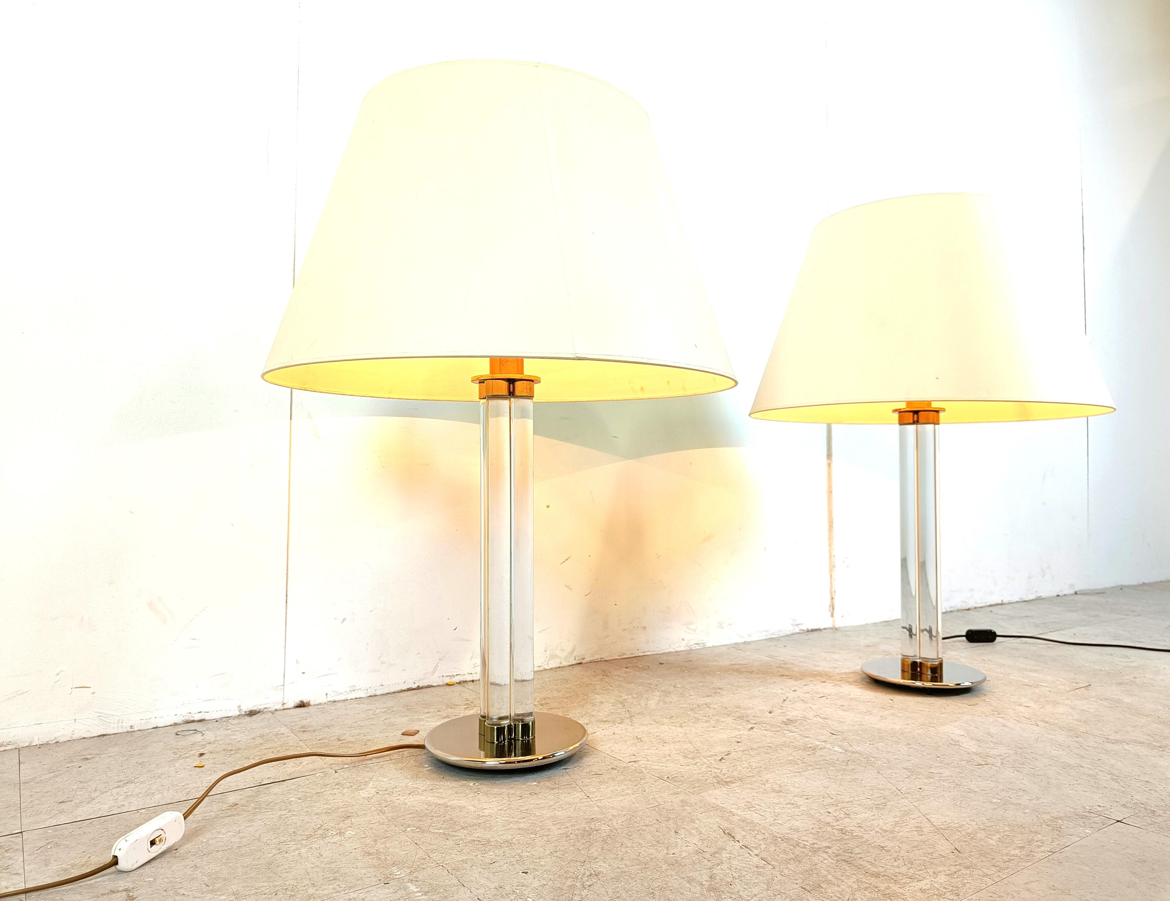Pair of vintage large lucite table lamps, 1970s For Sale 1