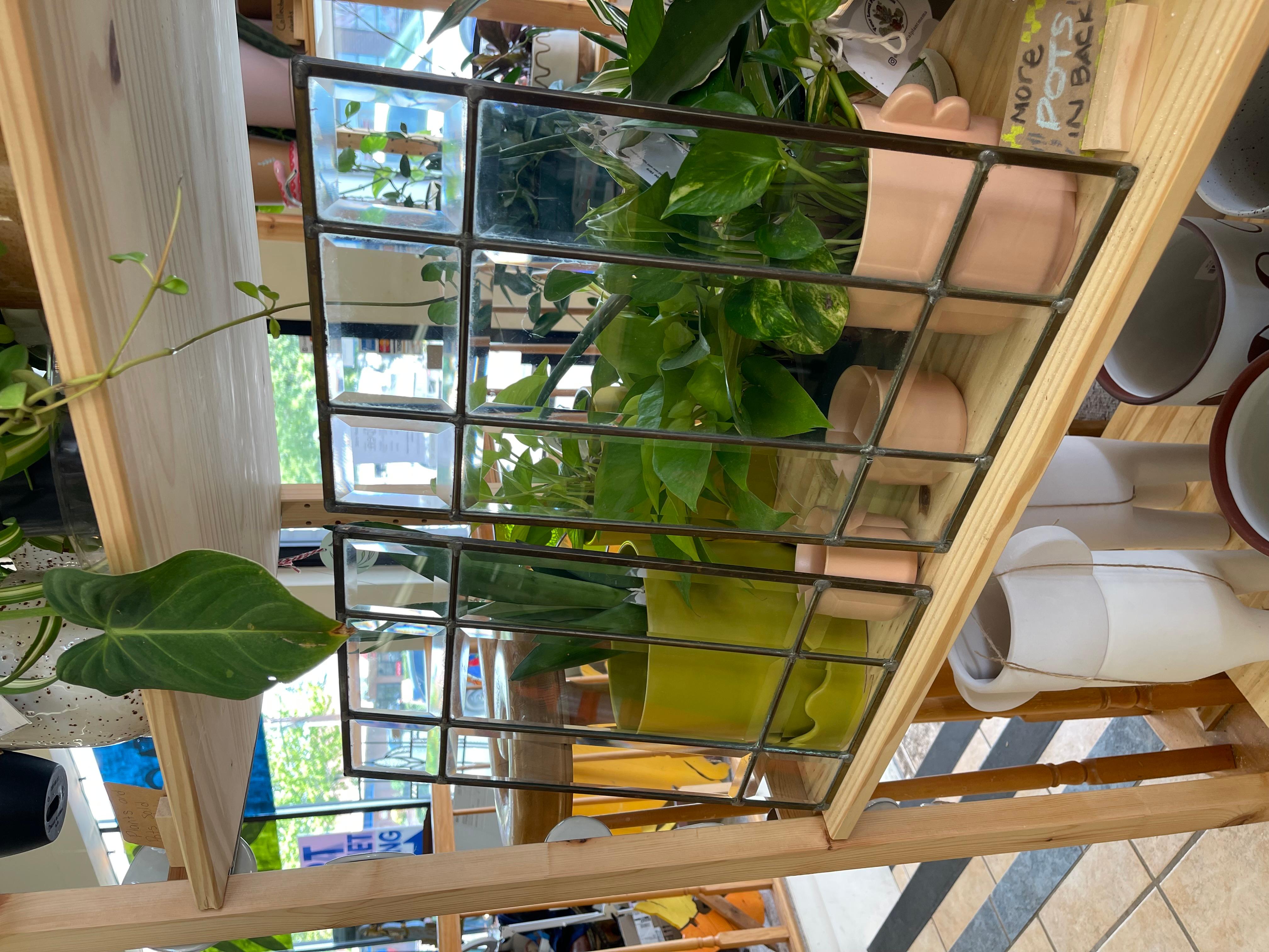 Coppia di pannelli per finestre in vetro smussato con piombo d'epoca in vendita 5