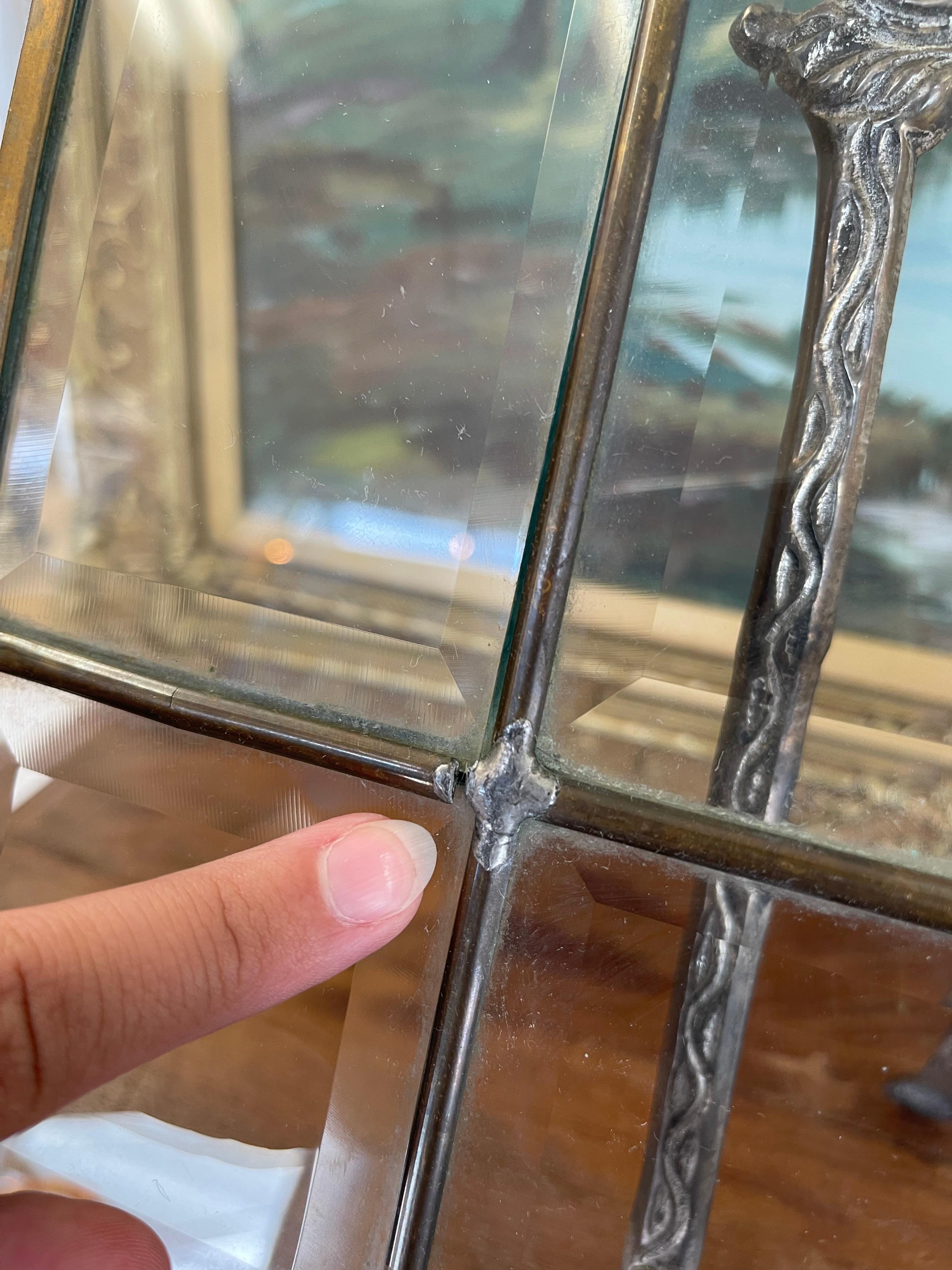 Coppia di pannelli per finestre in vetro smussato con piombo d'epoca in vendita 3