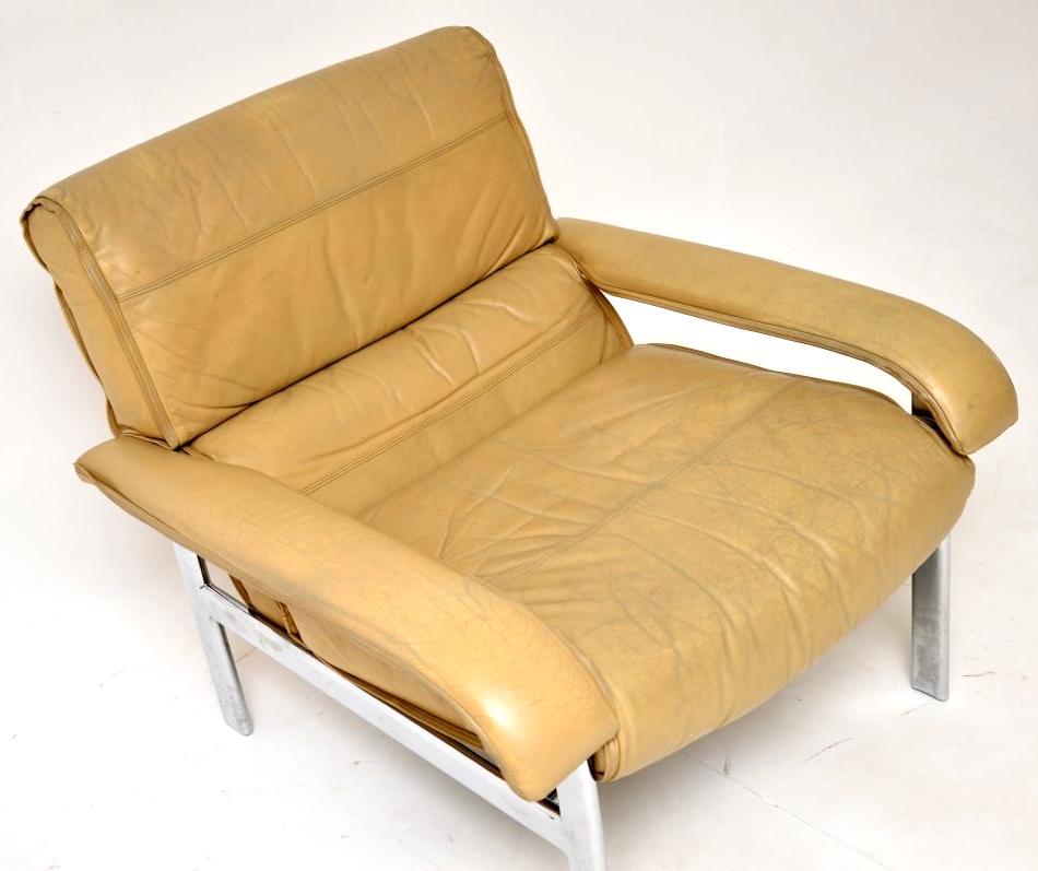 Paire de fauteuils vintage en cuir et chrome par Pieff en vente 5