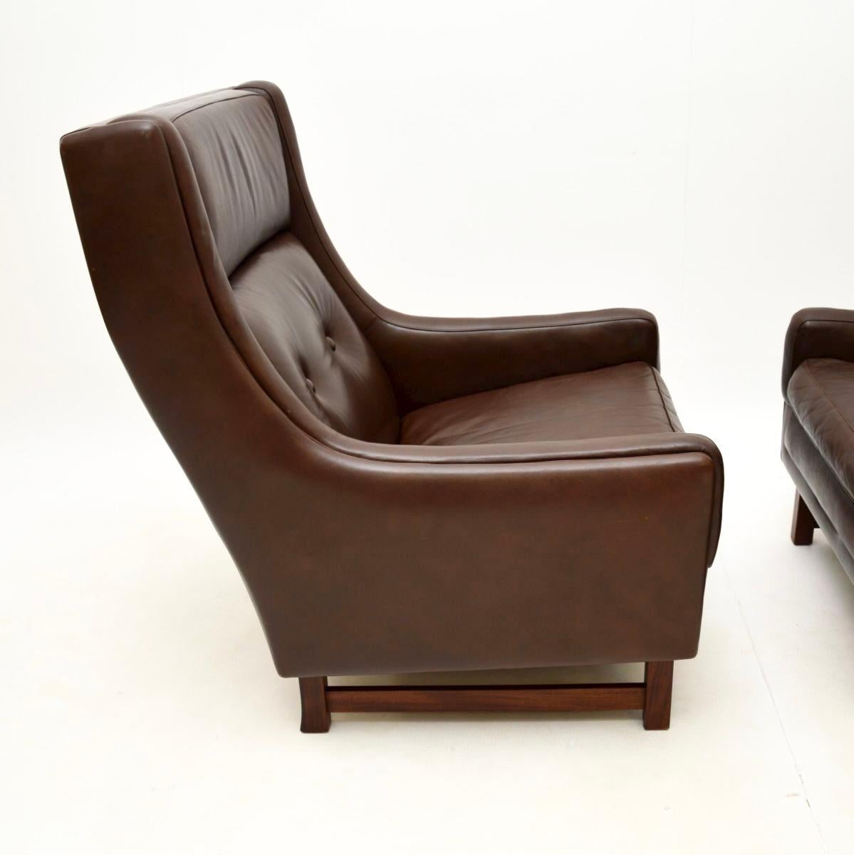 Pair of Vintage Leather Armchairs by Torbjorn Afdal for Bruksbo For Sale 4
