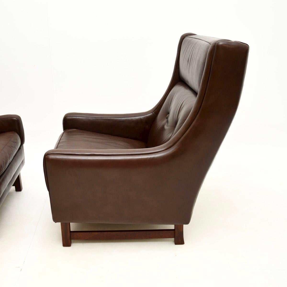 Pair of Vintage Leather Armchairs by Torbjorn Afdal for Bruksbo For Sale 5