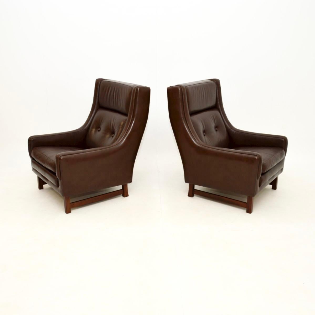 Norwegian Pair of Vintage Leather Armchairs by Torbjorn Afdal for Bruksbo For Sale
