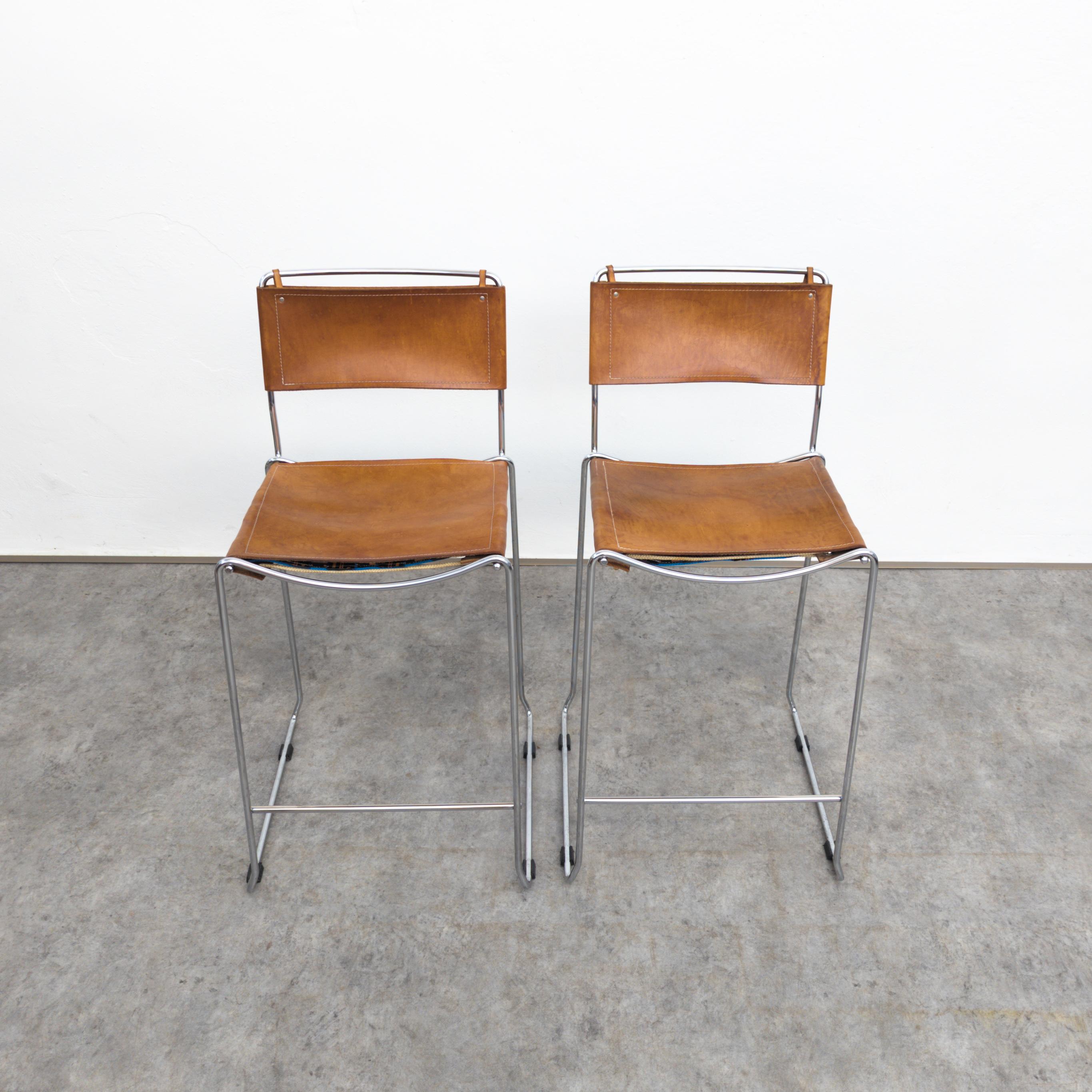 Steel Pair of vintage leather bar stools by Giandomenico Belotti for Alias, 1970s