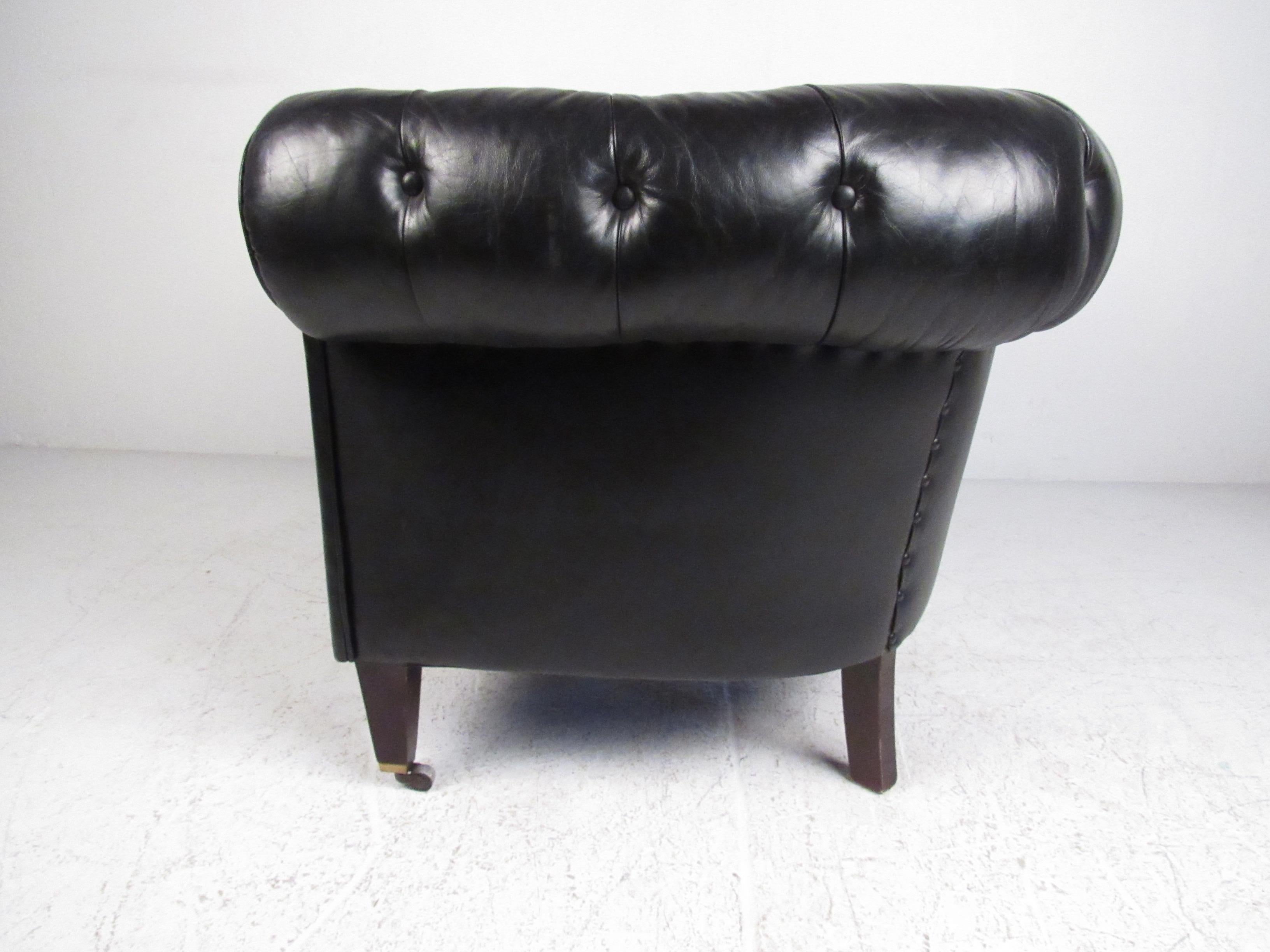 Pair of Vintage Leather Chesterfield Club Chairs 4