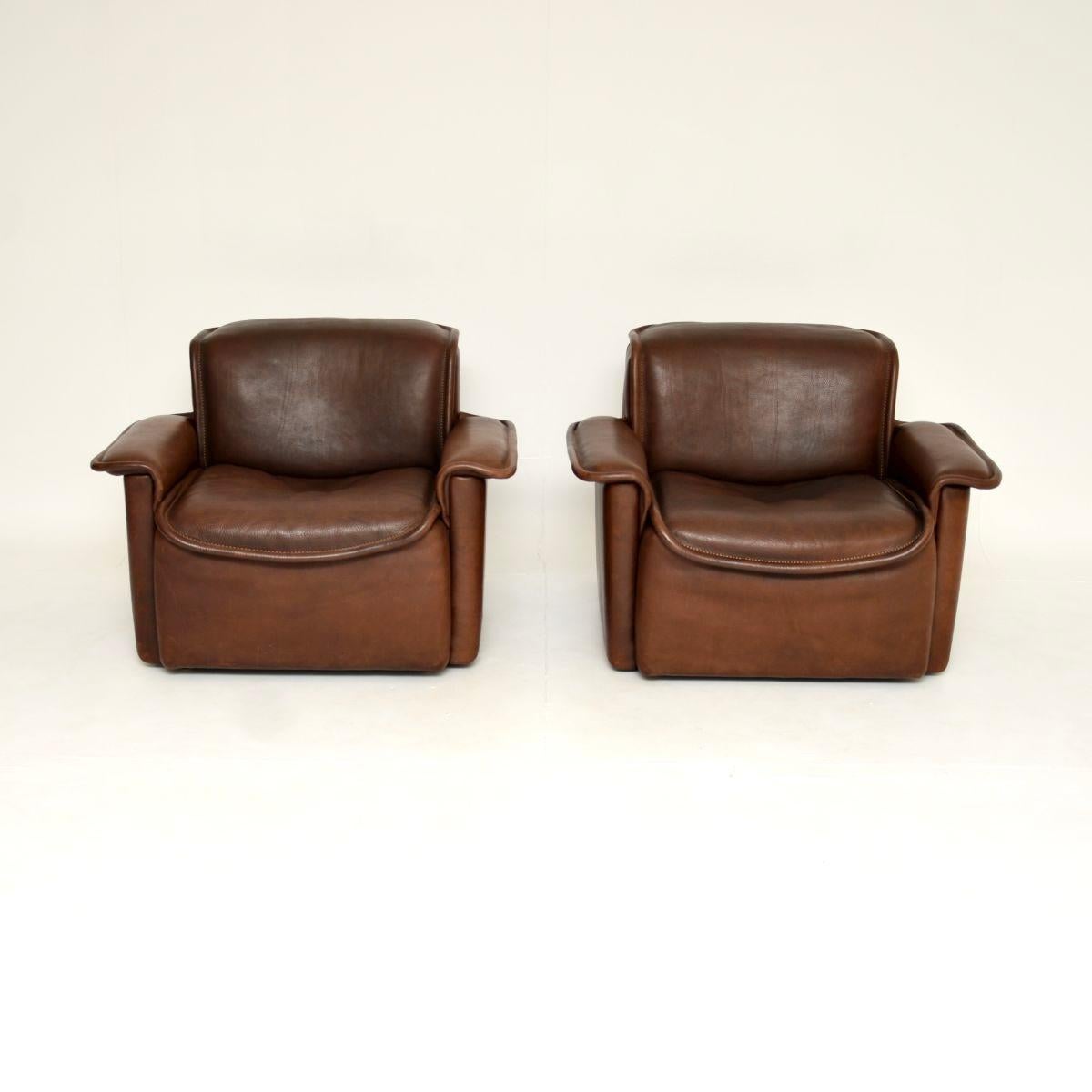A superb pair of vintage leather DS 12 armchairs by De Sede, made in Switzerland and dating from around the 1960’s.

The quality is outstanding, only the finest quality materials were used when constructing De Sede furniture. They are upholstered in